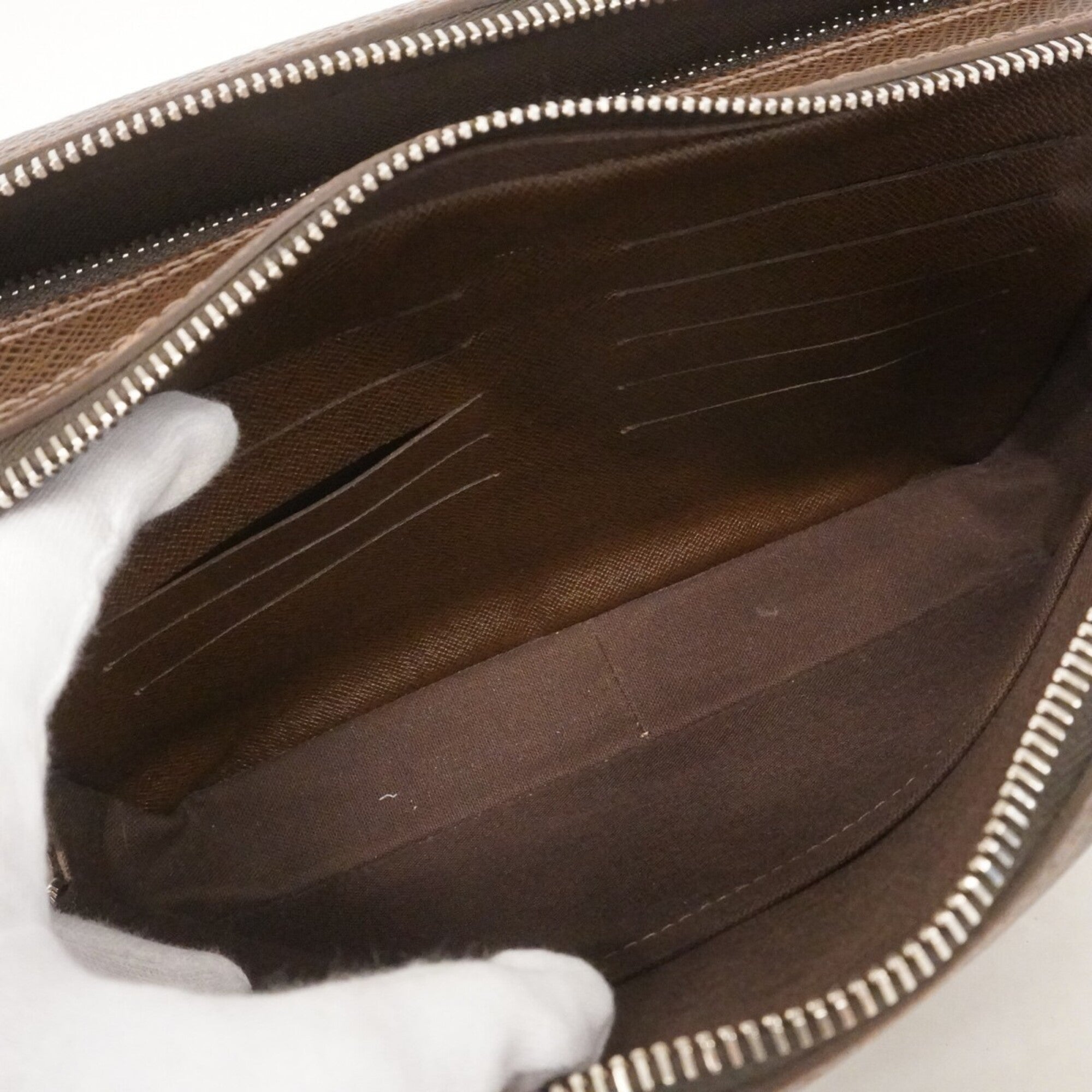 Louis Vuitton Grizzly Clutch Bag (Pre-Owned)