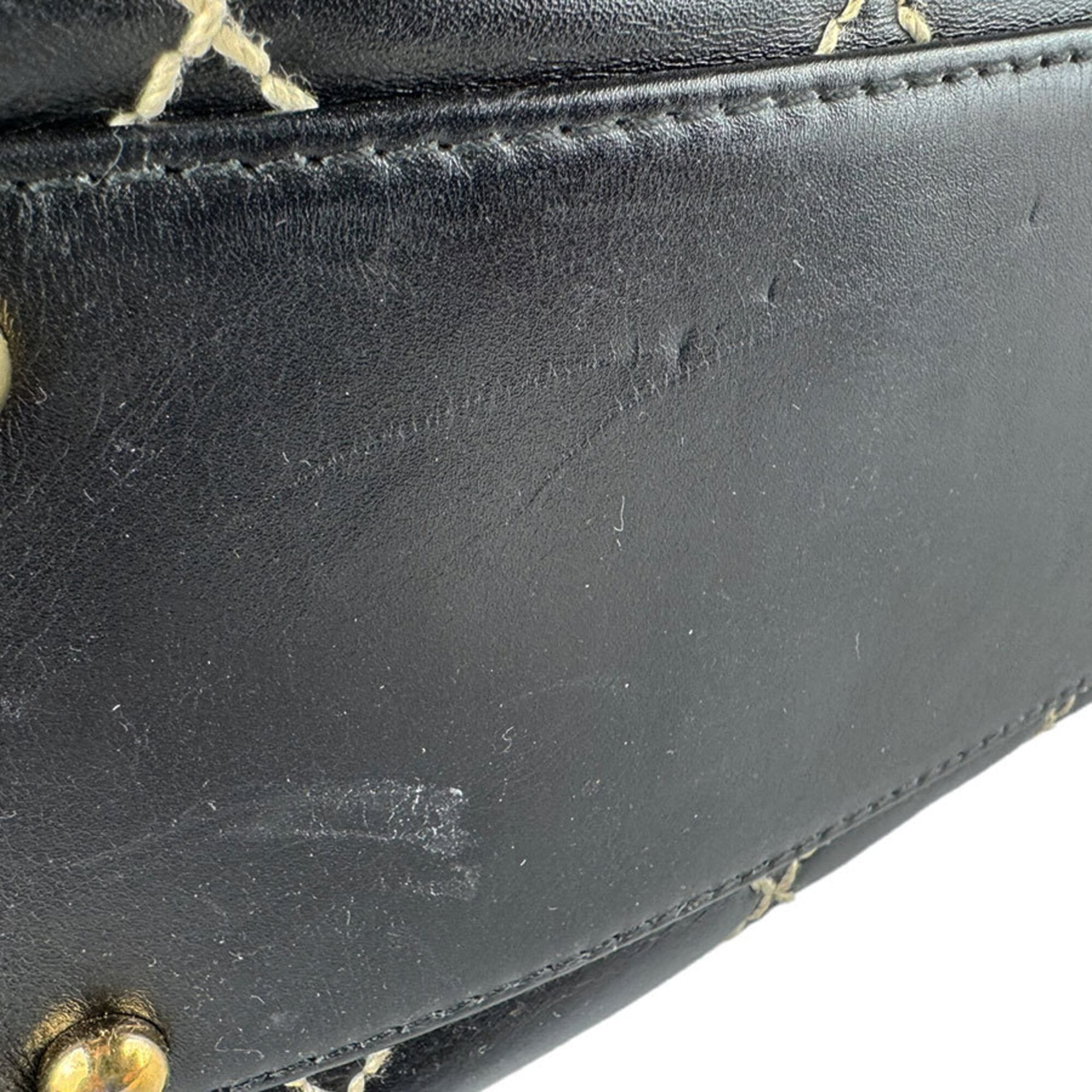 Chanel Black Leather Handbag (Pre-Owned)