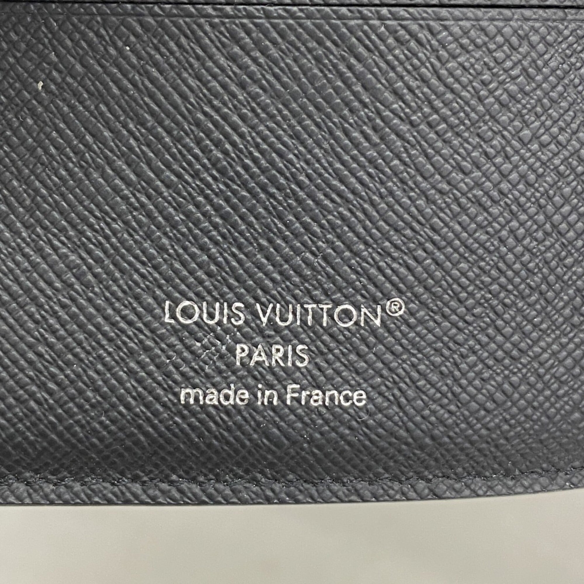 Louis Vuitton Black Wallet (Bi-Fold) (Pre-Owned)