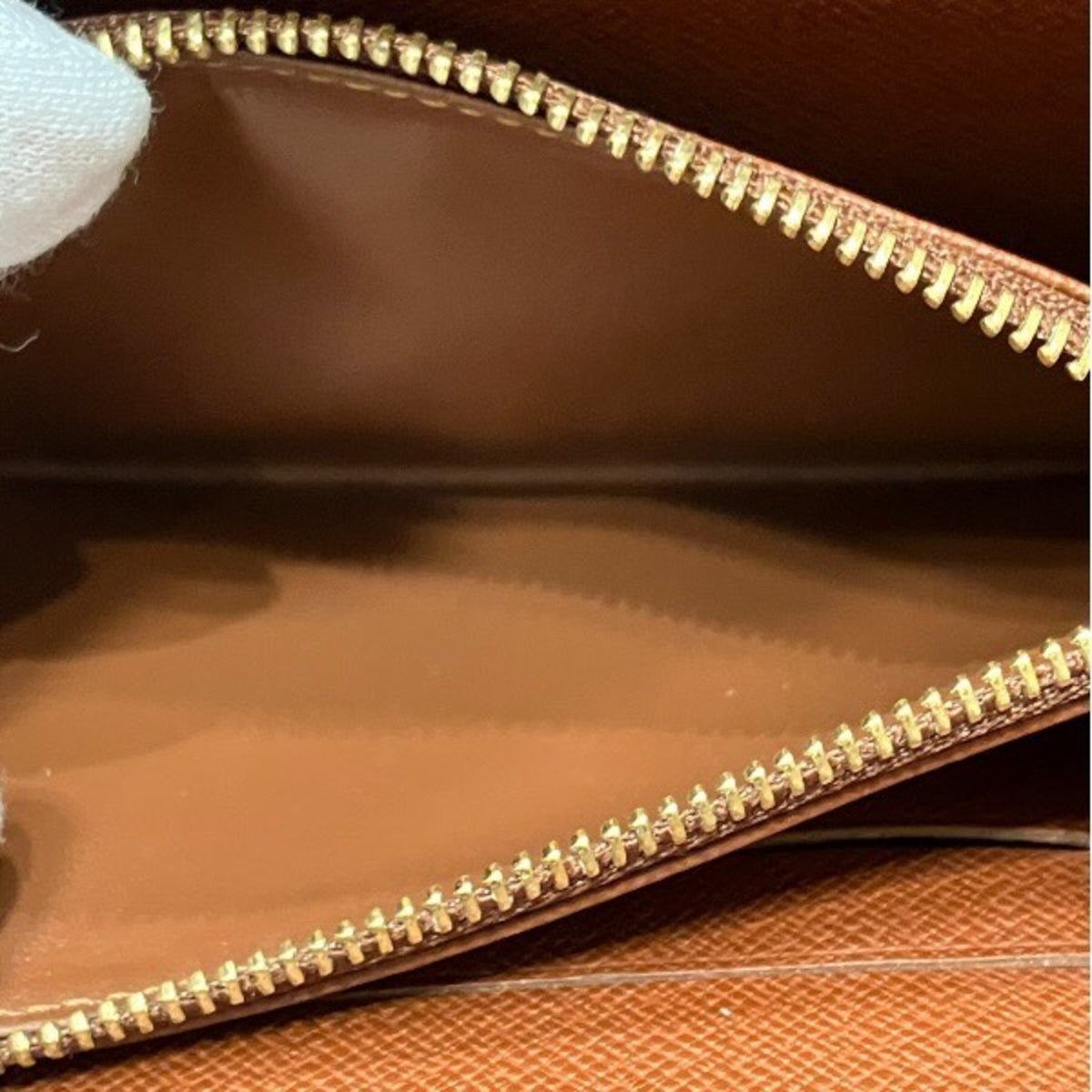 Louis Vuitton Monogram Brown Monogram Long Wallet (Bi-Fold) (Pre-Owned)