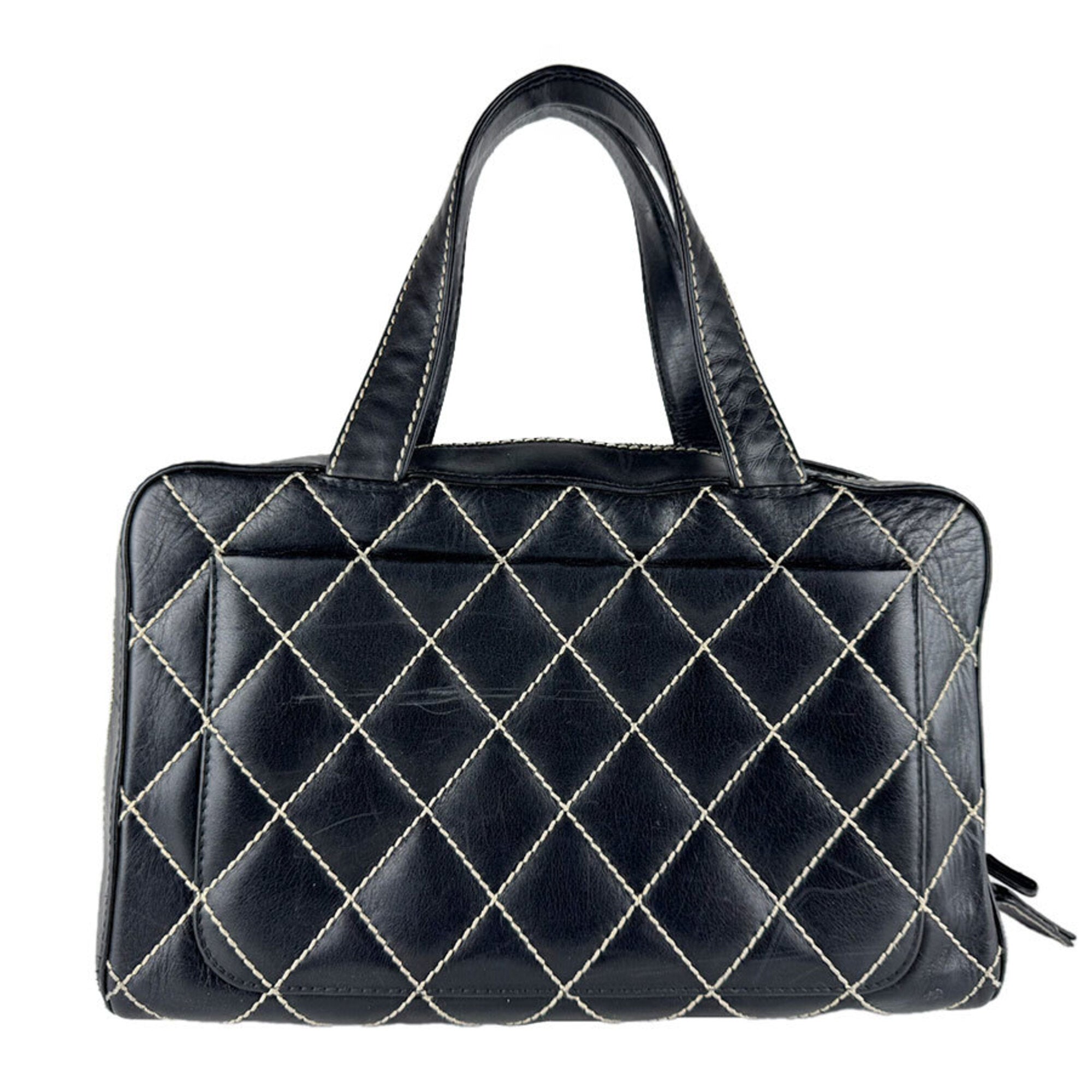 Chanel Black Leather Handbag (Pre-Owned)