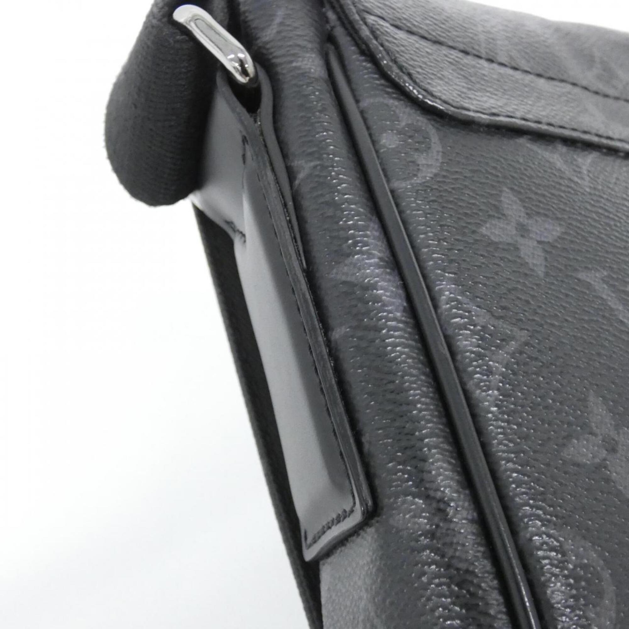 Louis Vuitton Black Monogram Eclipse Monogram Eclipse Shoulder Bag (Pre-Owned)
