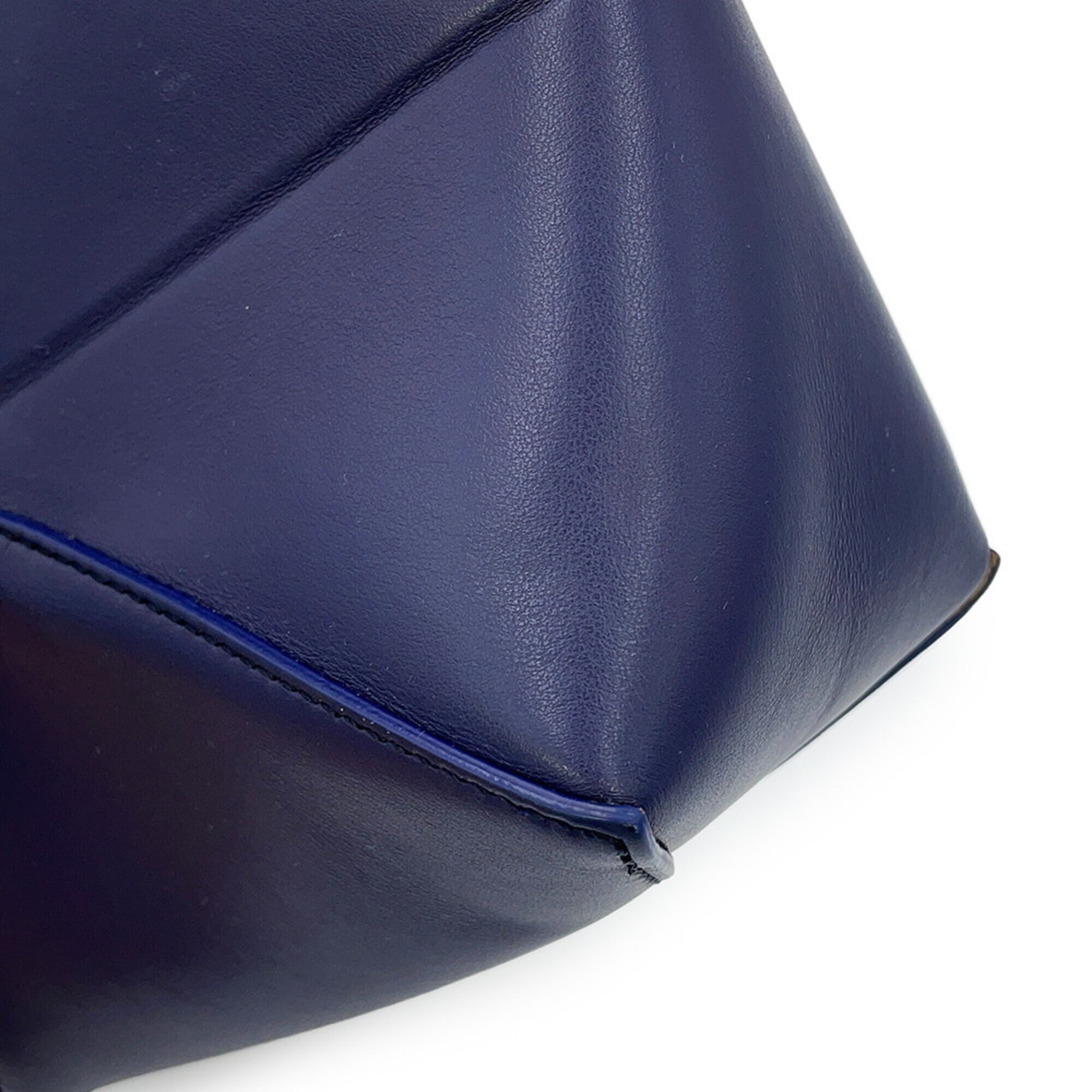 Loewe Navy Leather Handbag Tote Bag (Pre-Owned)