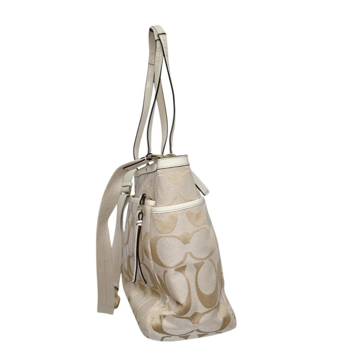 Coach Beige Canvas Handbag Tote Bag (Pre-Owned)