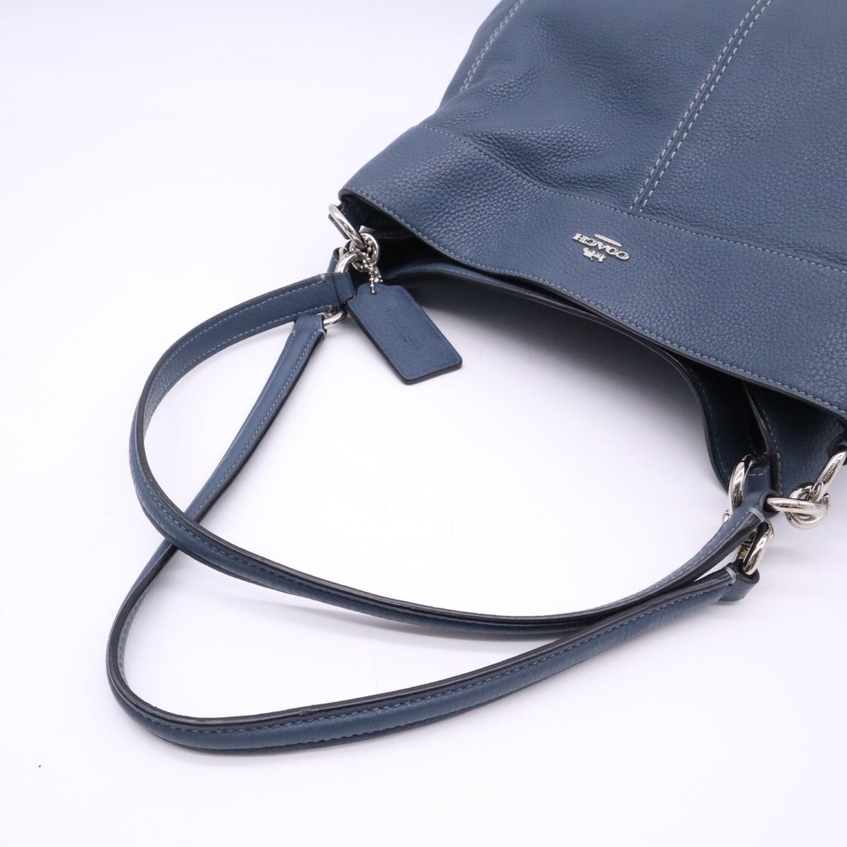 Coach Navy Leather Handbag Shoulder Bag (Pre-Owned)