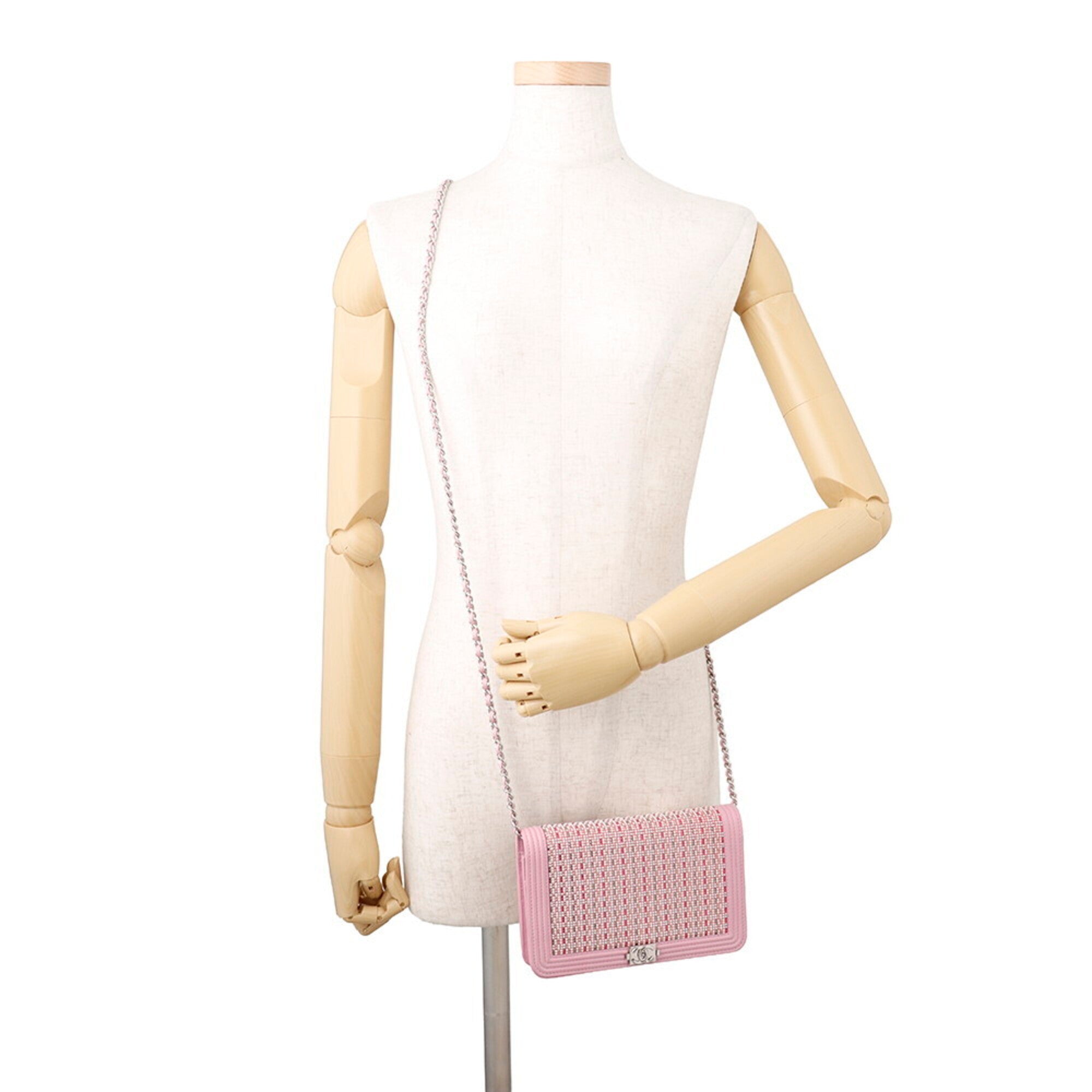 Chanel Pink Leather Rhinestone Chain/Shoulder Wallet (Pre-Owned)