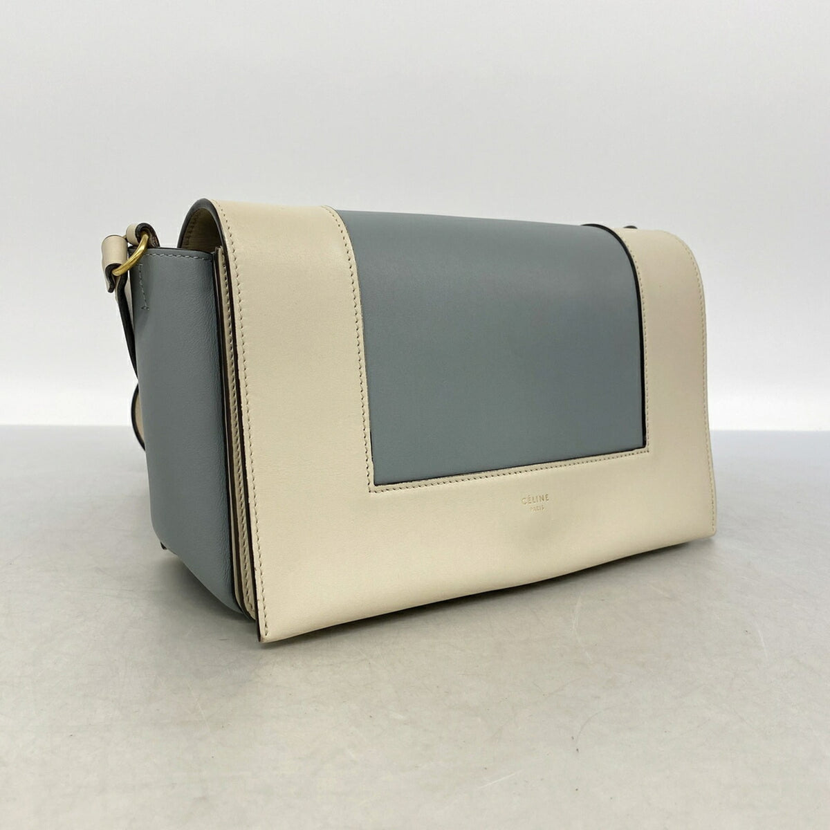 Celine Ivory Leather Shoulder Bag (Pre-Owned)