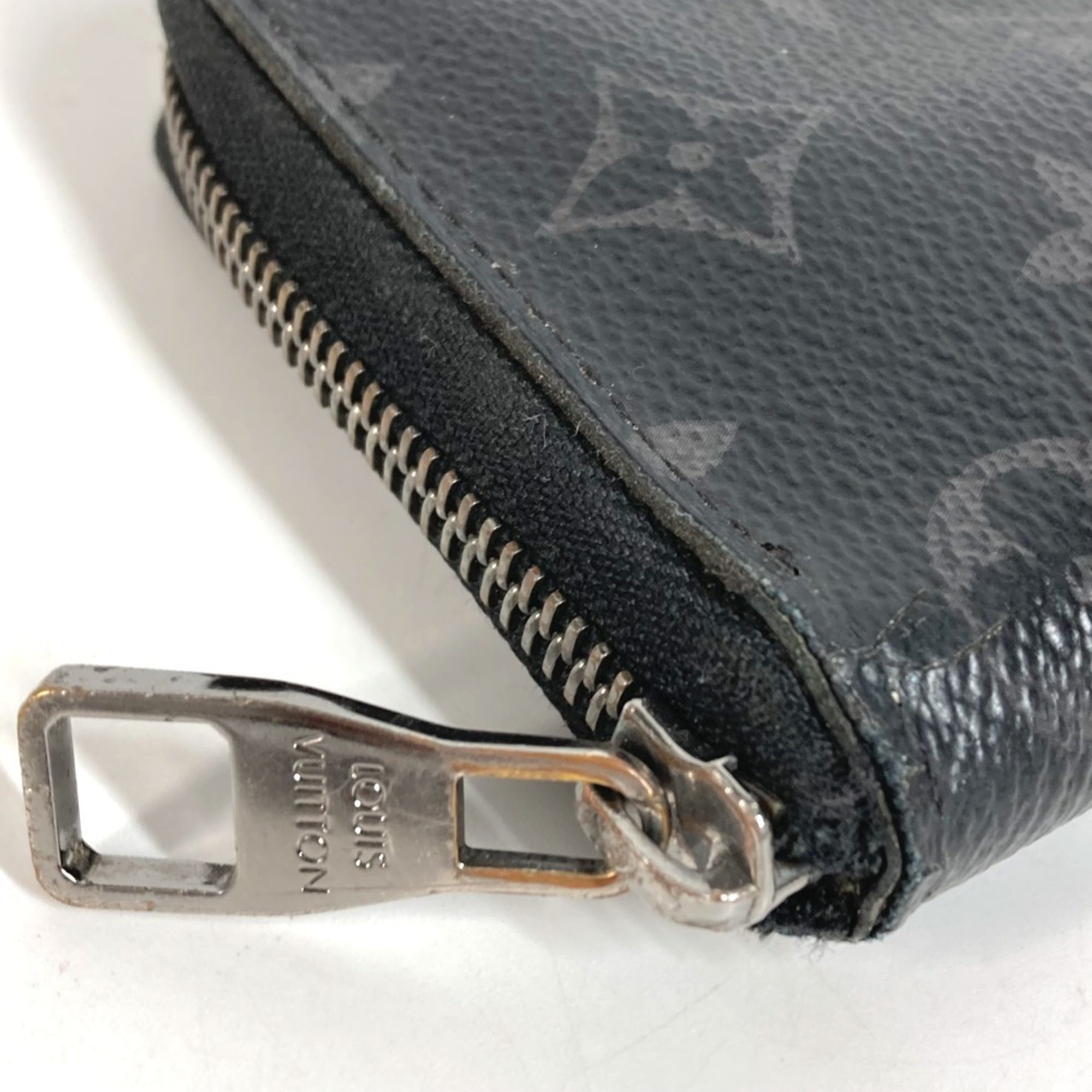 Louis Vuitton Black Monogram Eclipse Long Wallet (Bi-Fold) (Pre-Owned)