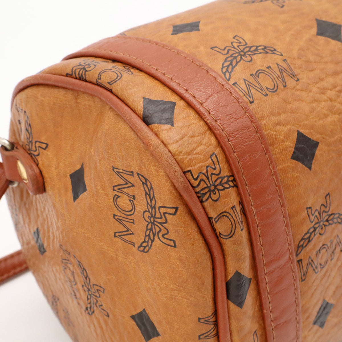 Mcm Camel Coated Canvas Pochette Shoulder Bag (Pre-Owned)