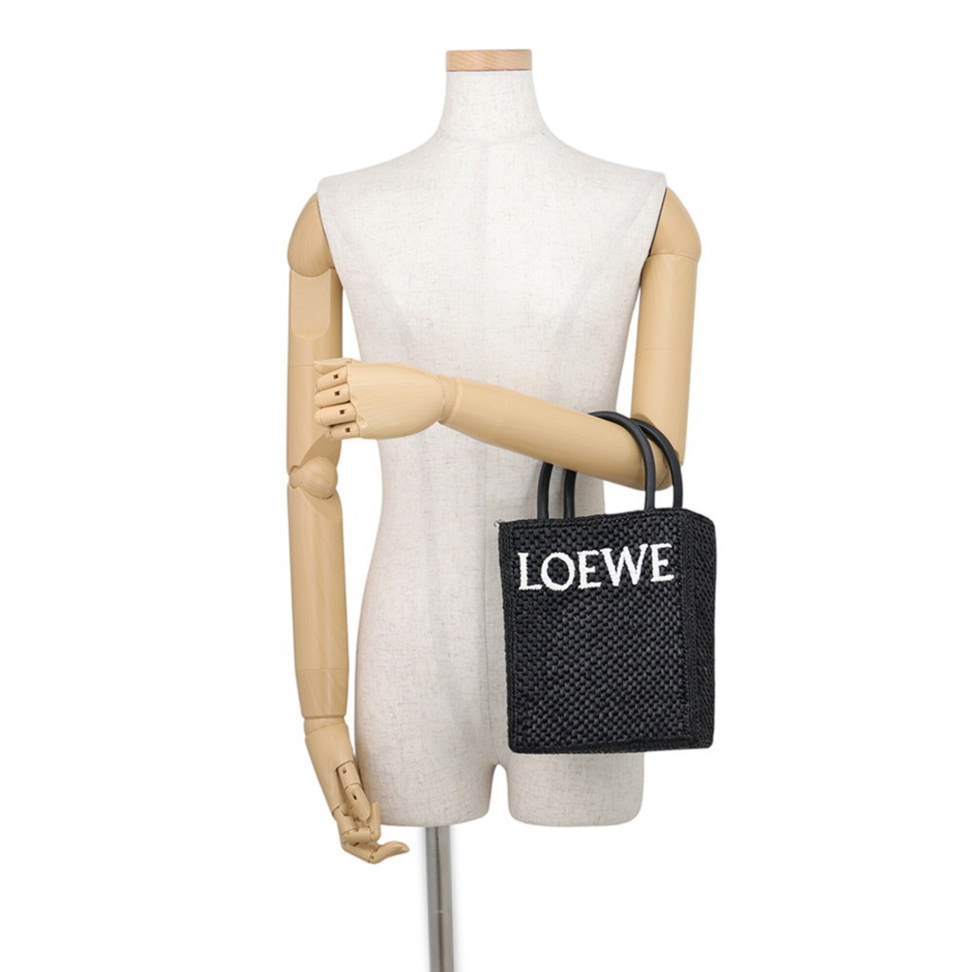 Loewe Black White Raffia Leather Handbag (Pre-Owned)
