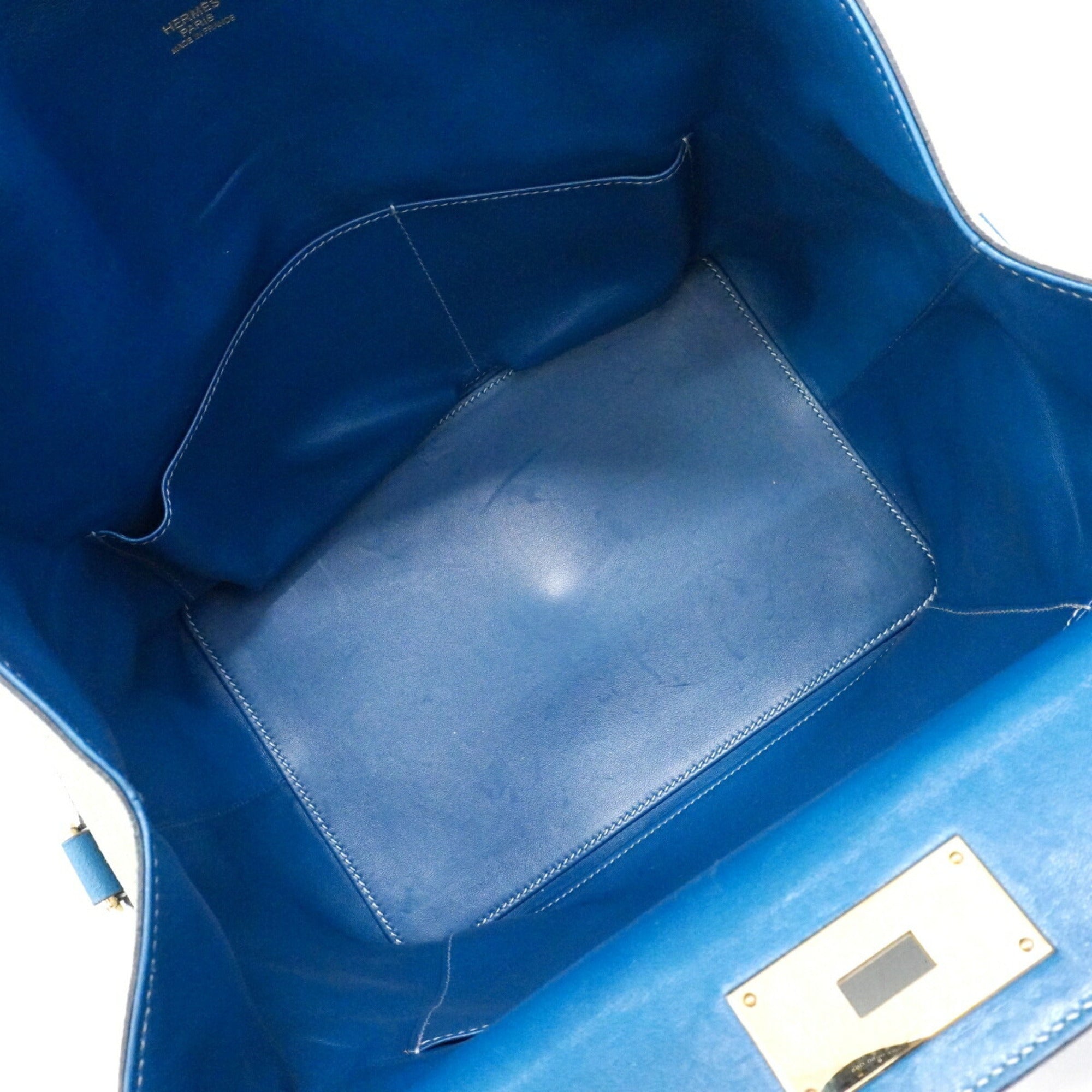 Hermes Blue Handbag (Pre-Owned)