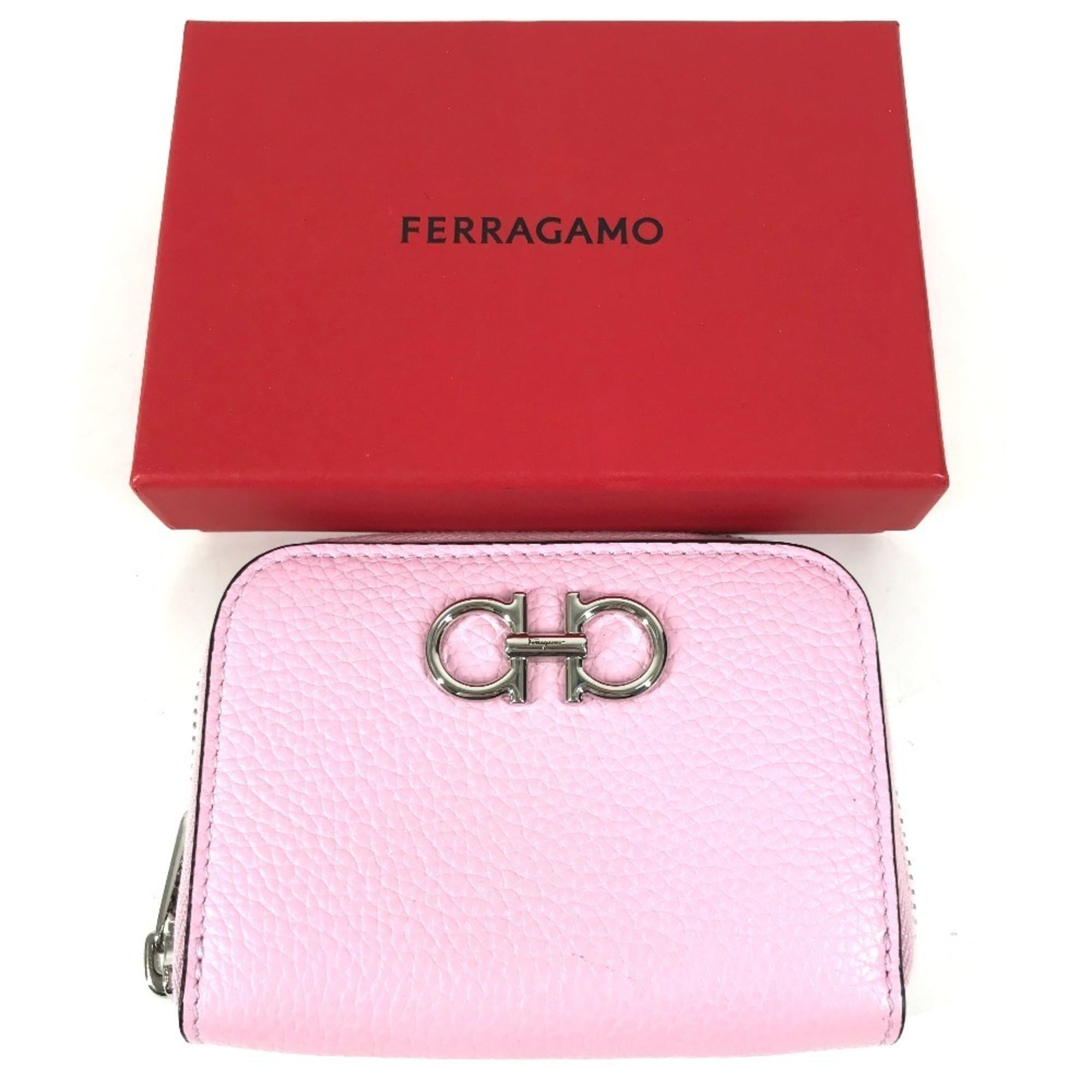 Salvatore Ferragamo Pink Leather Coin Purse/Coin Case (Pre-Owned)