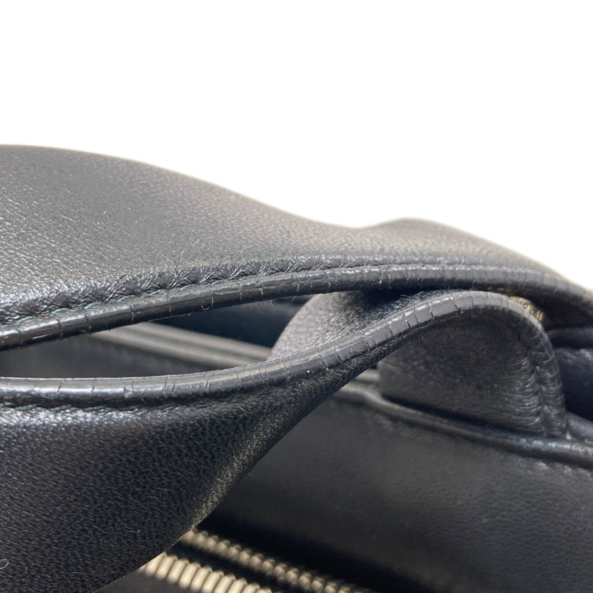 Prada Black Handbag (Pre-Owned)