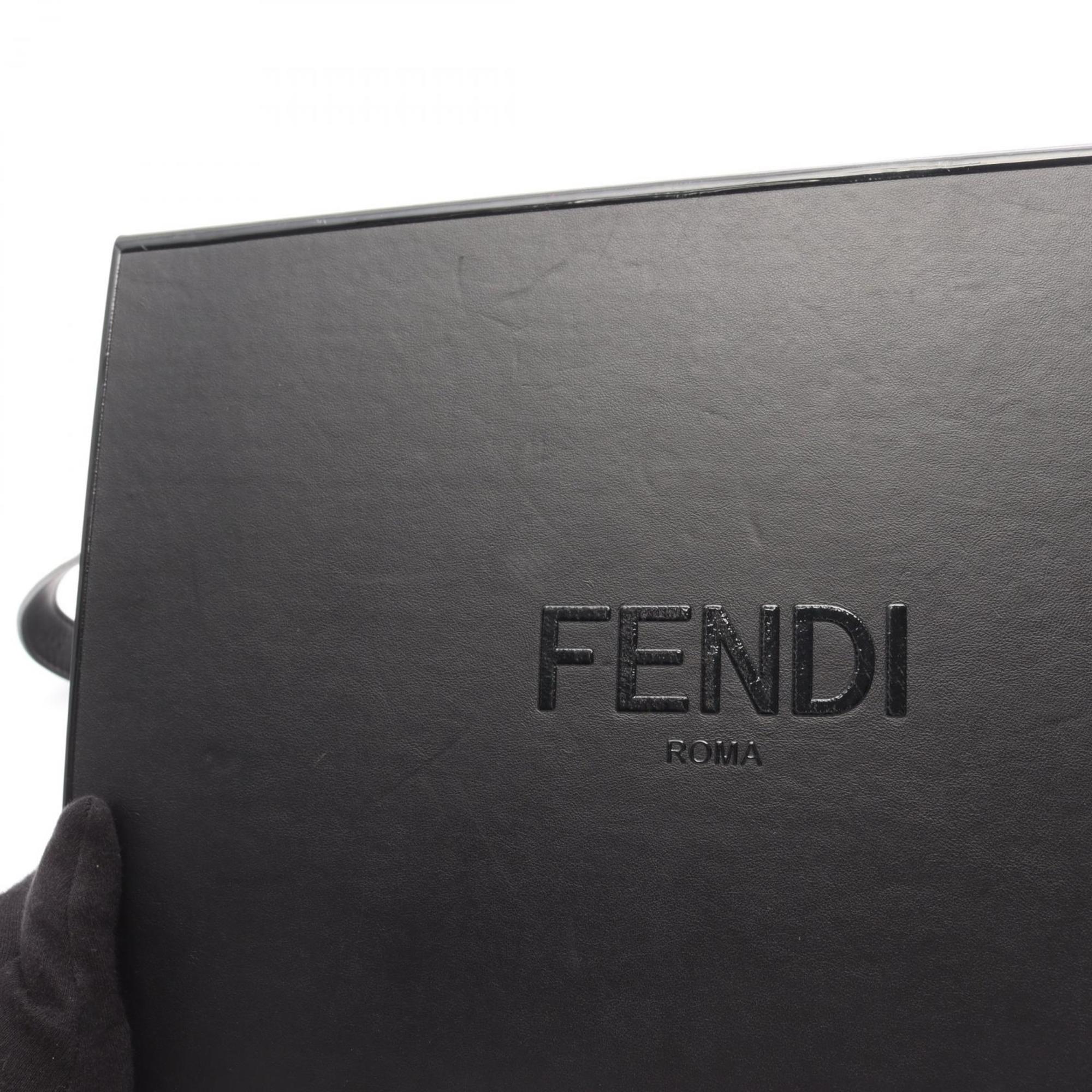 Fendi Black Leather Messenger Bag Shoulder Bag (Pre-Owned)