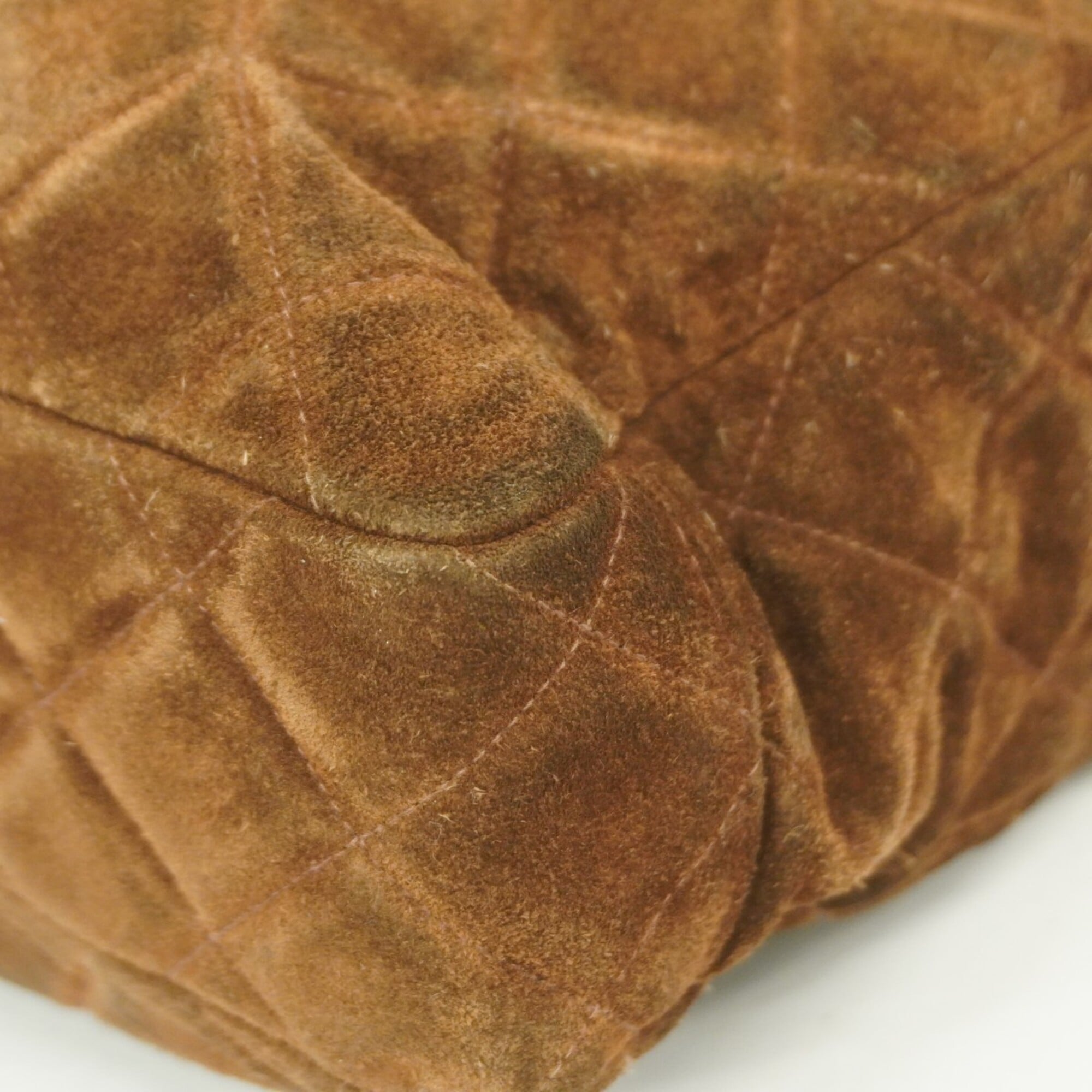 Chanel Brown Suede Tote Bag (Pre-Owned)