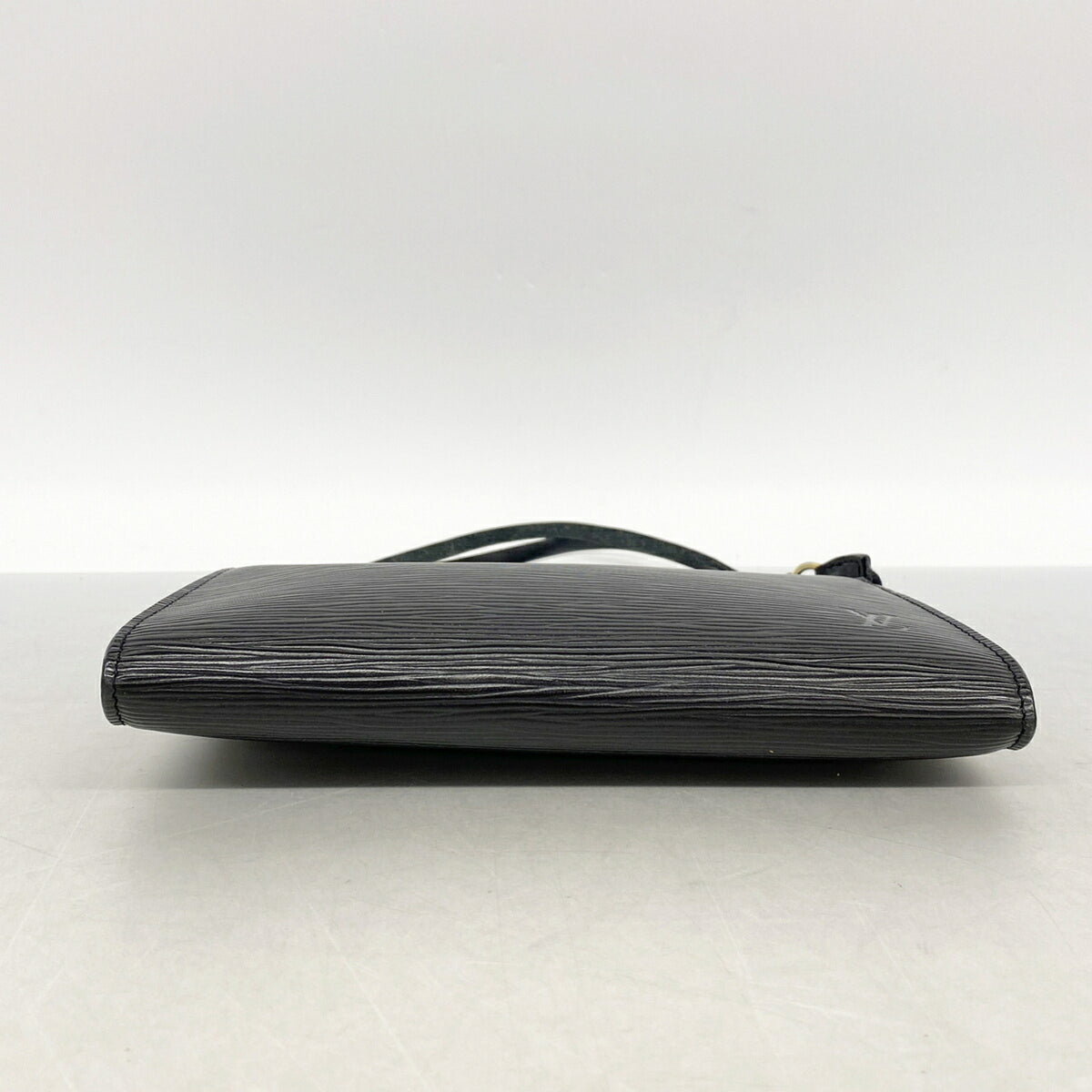 Louis Vuitton Noir Pouch (Pre-Owned)