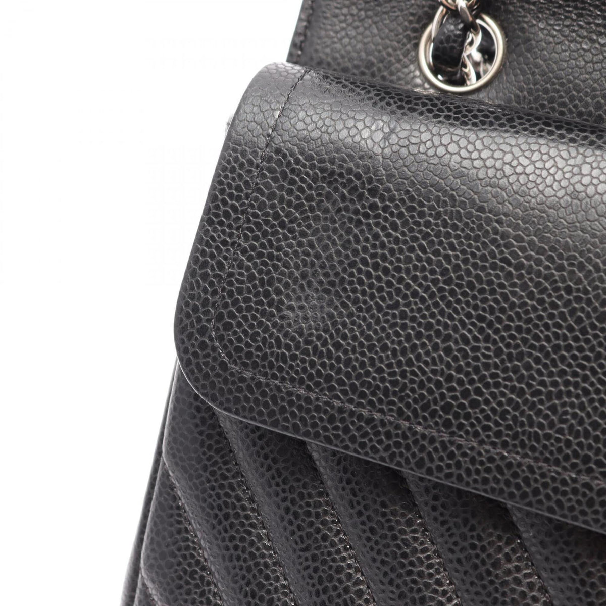 Chanel Black Grained Calfskin Handbag Shoulder Bag (Pre-Owned)