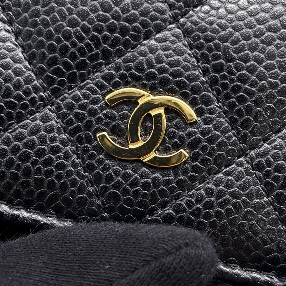 Chanel Black Grained Calfskin Chain/Shoulder Wallet (Pre-Owned)