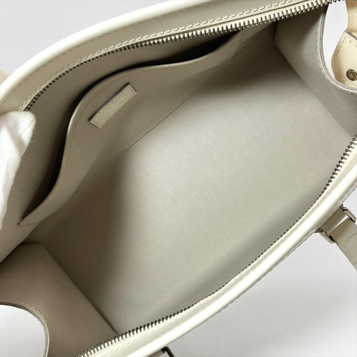 Louis Vuitton Beige Lv Off White Epi Leather Shoulder Bag (Pre-Owned)