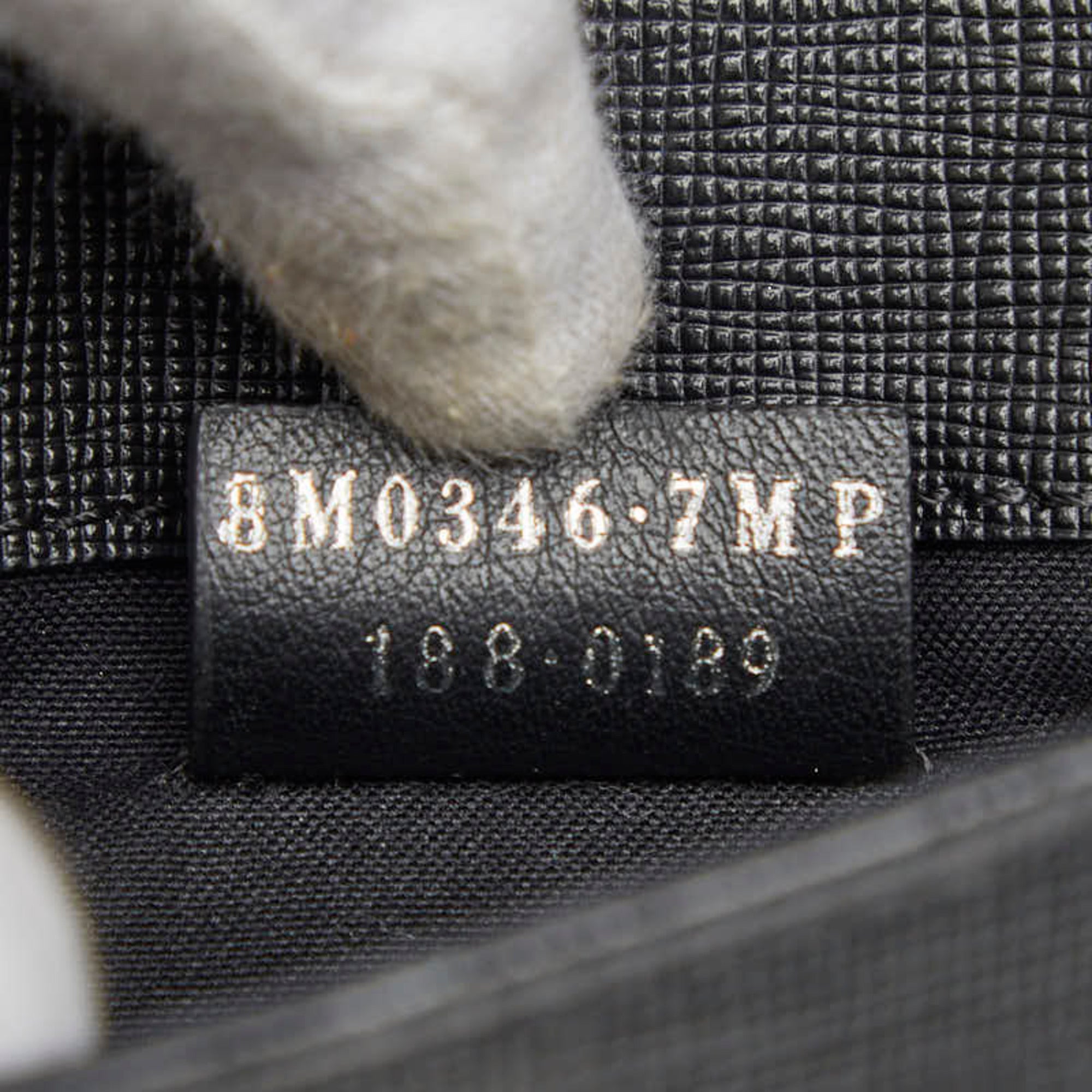 Fendi Black Leather Shoulder Bag (Pre-Owned)