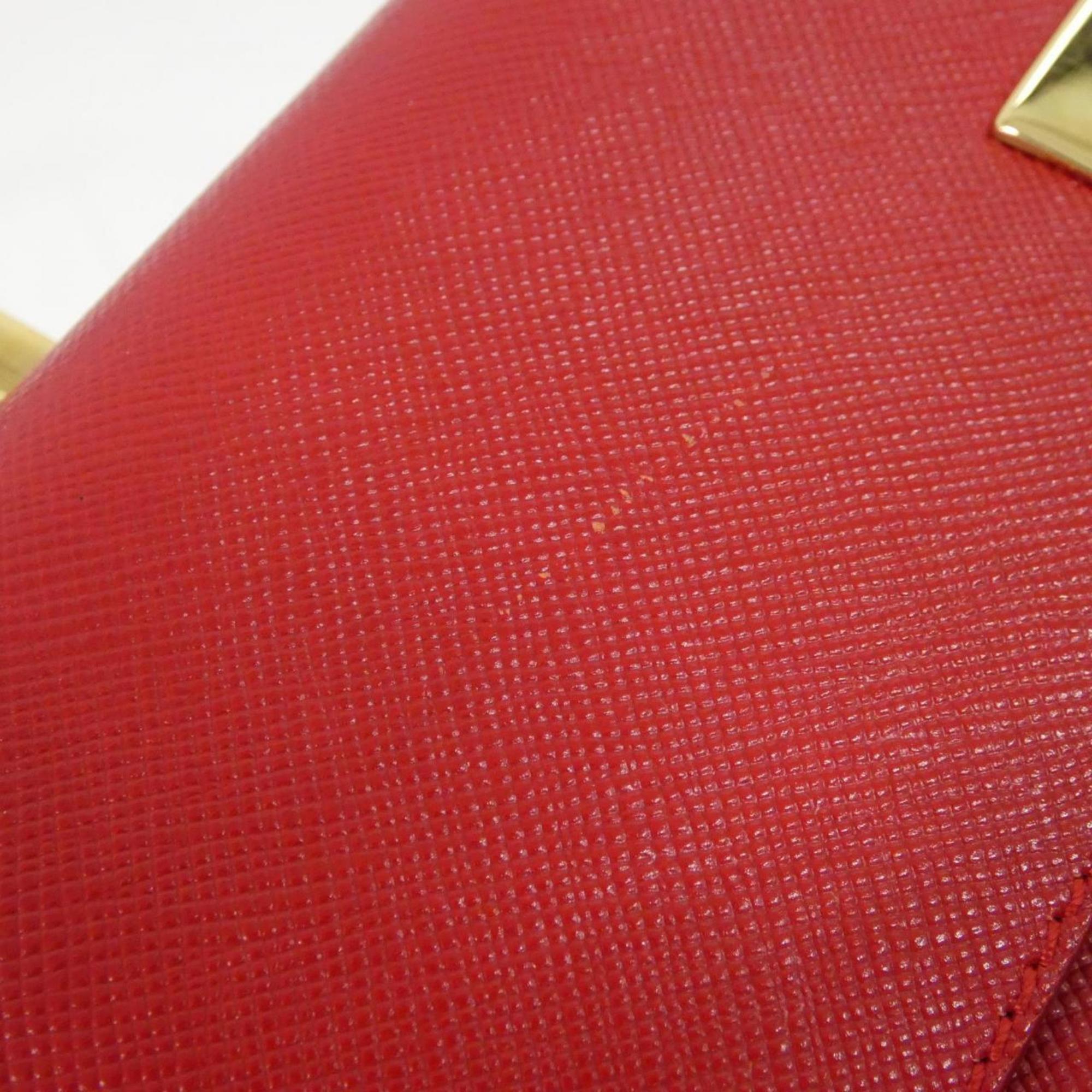Salvatore Ferragamo Red Color Leather Handbag (Pre-Owned)