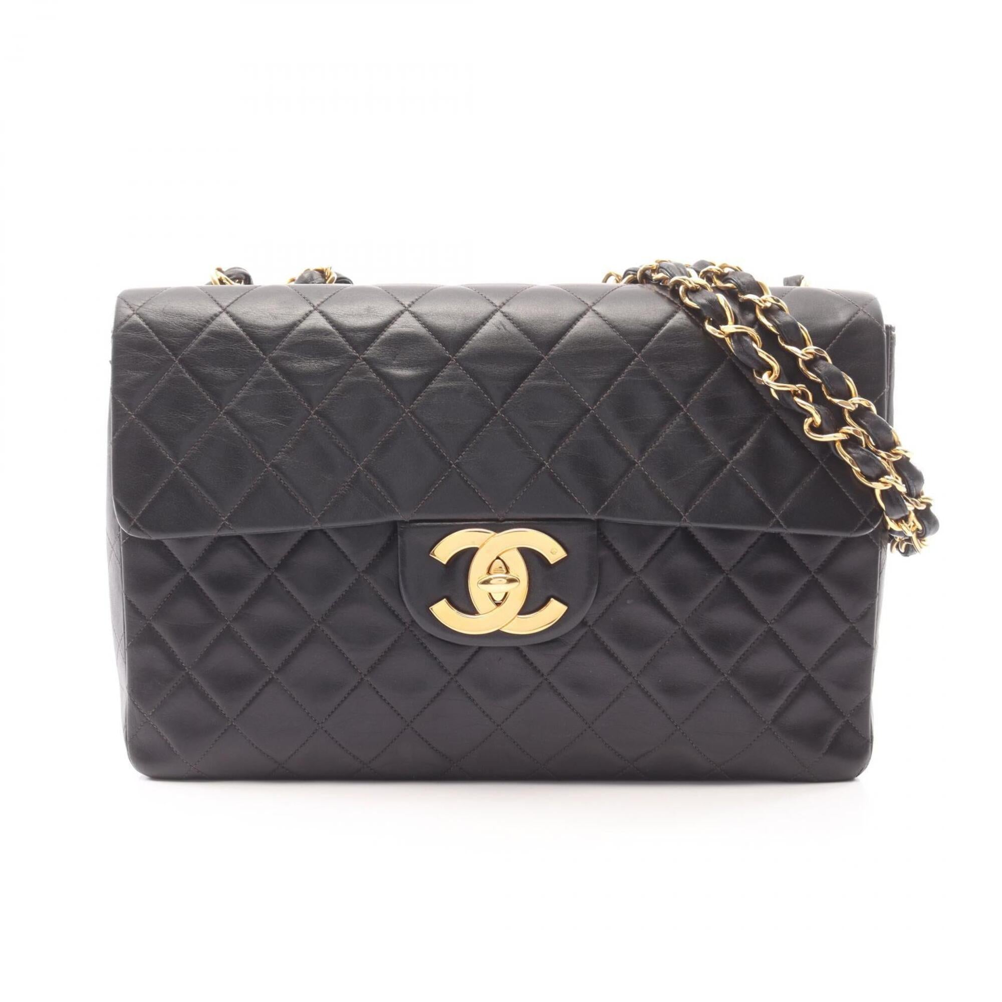 Chanel Black Leather Handbag Shoulder Bag (Pre-Owned)