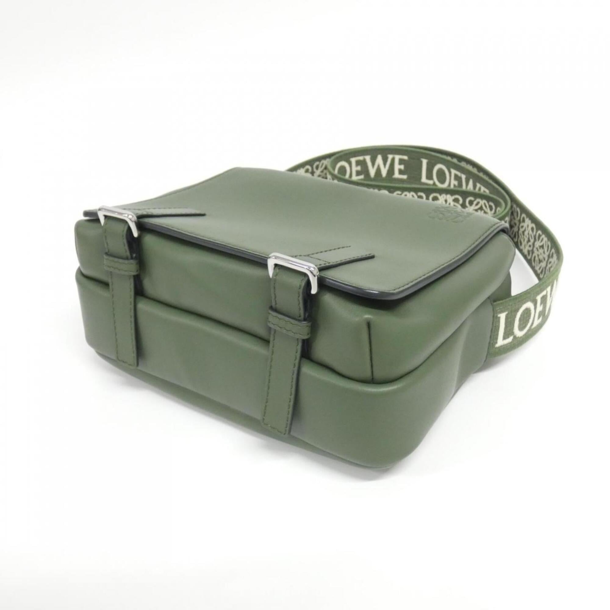 Loewe Green Leather Handbag Messenger Bag Shoulder Bag (Pre-Owned)