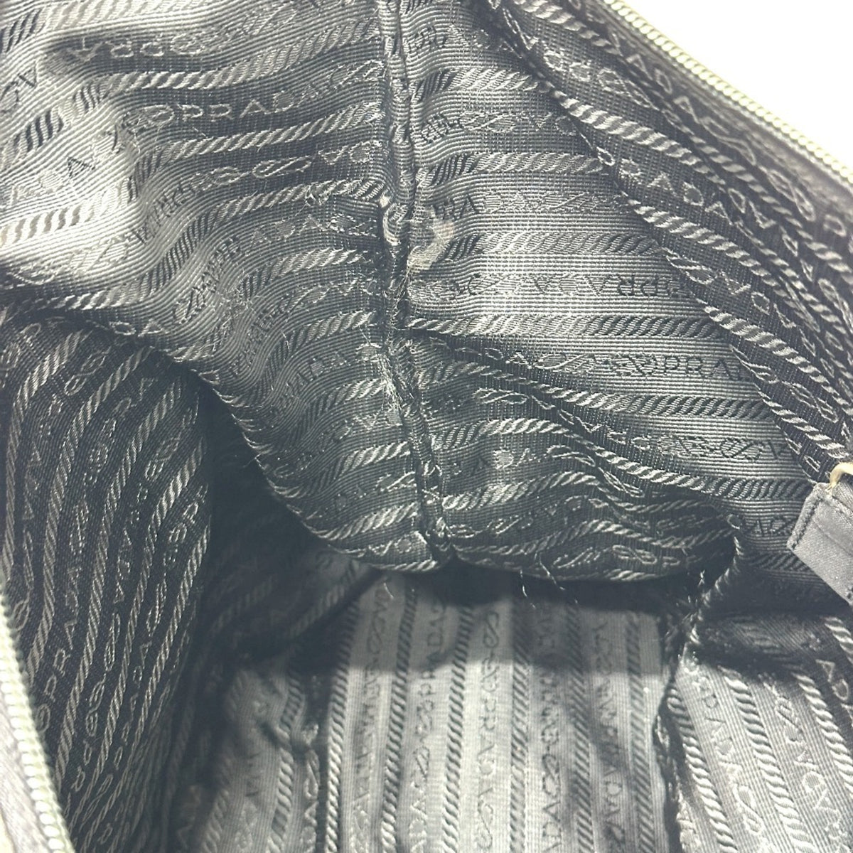Prada Black Nylon Handbag Shoulder Bag Tote Bag (Pre-Owned)