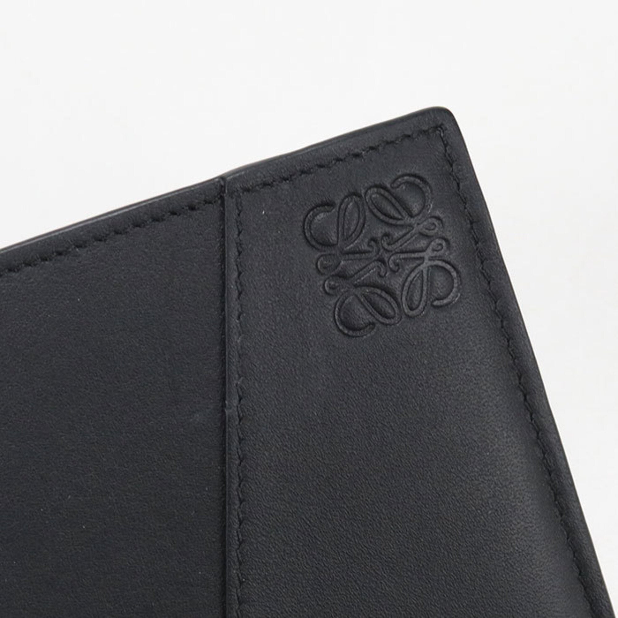 Loewe Black Leather Wallet (Bi-Fold) (Pre-Owned)