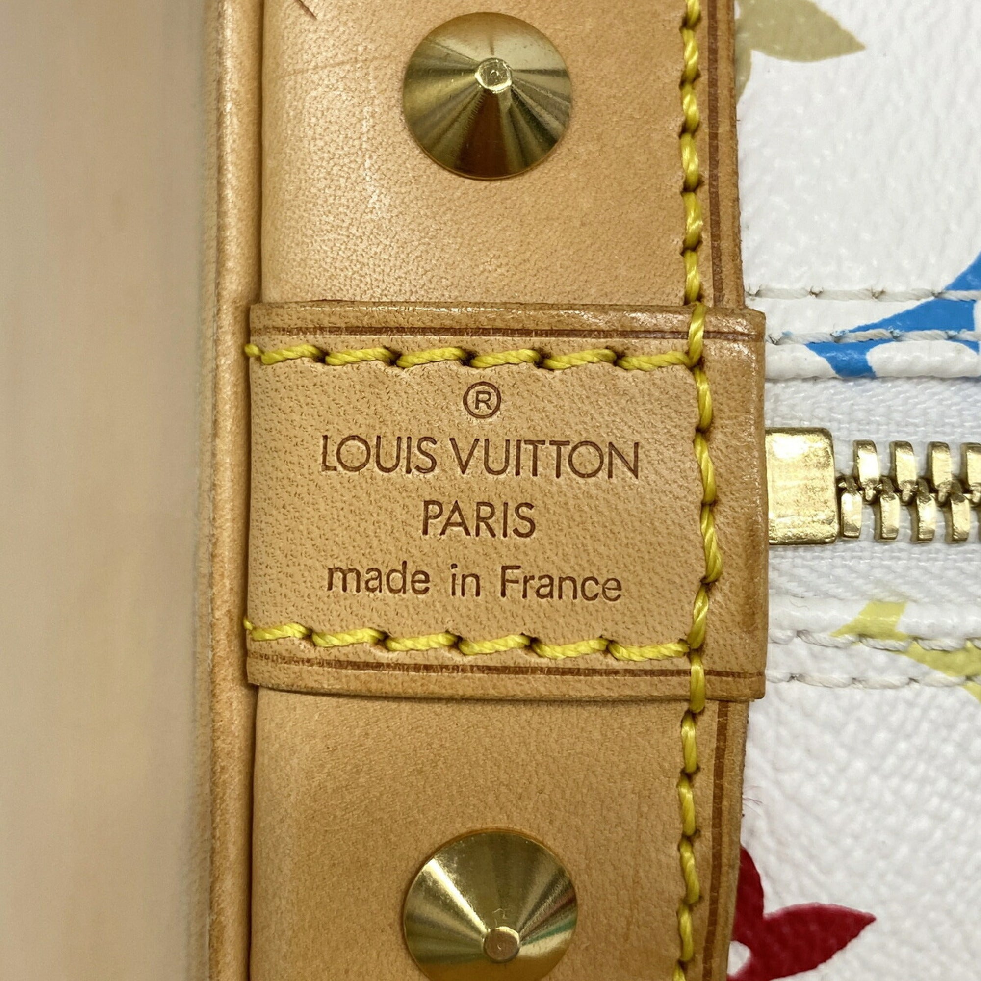 Louis Vuitton Blanc Handbag (Pre-Owned)