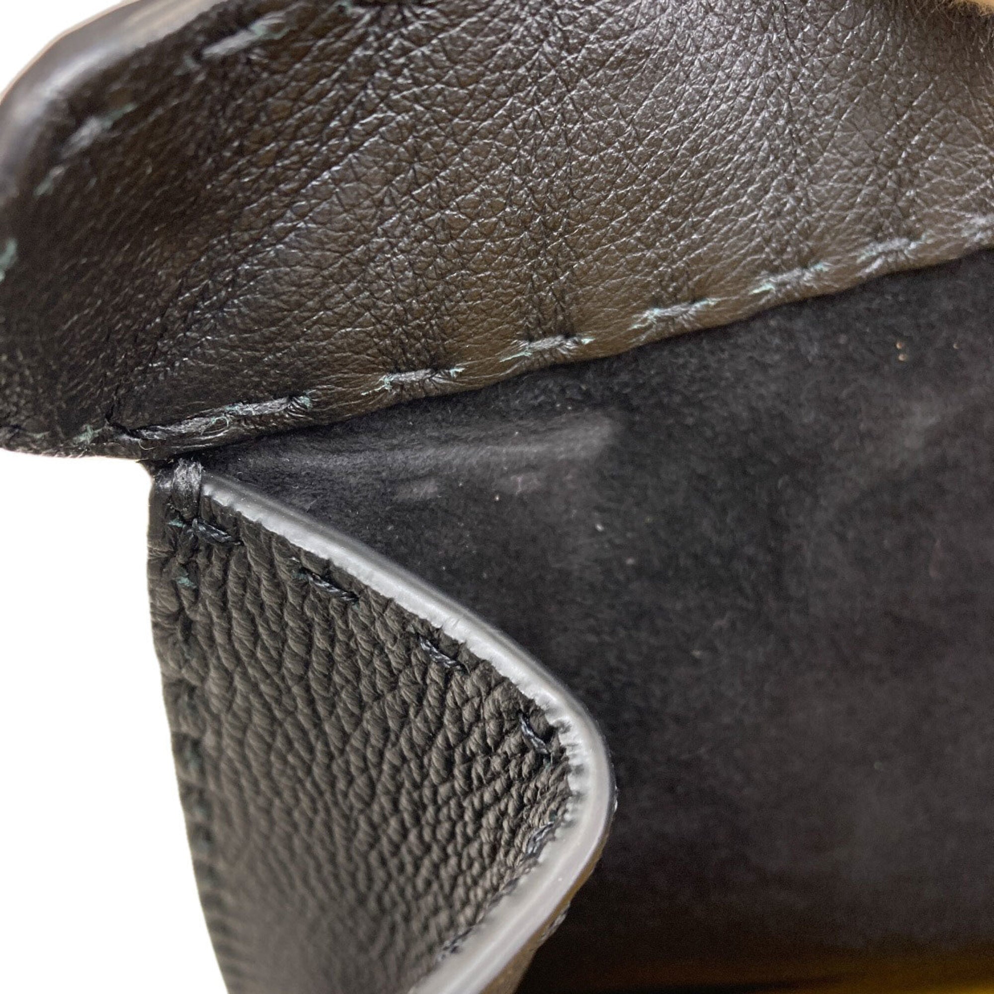 Fendi Black Leather Handbag (Pre-Owned)