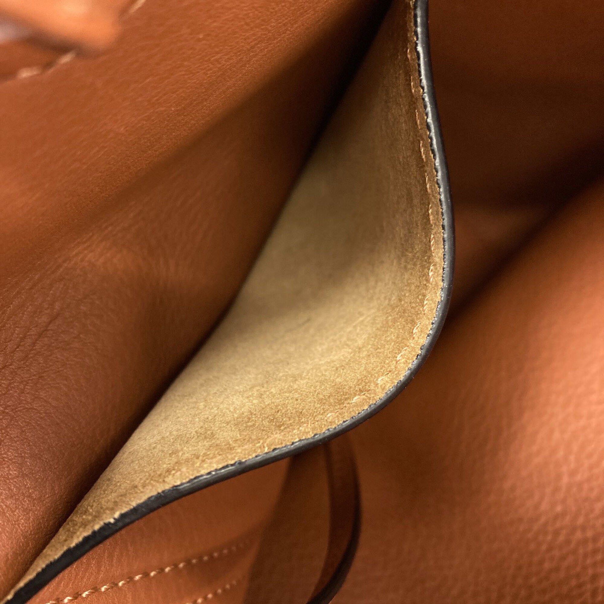 Loewe Brown Navy Wool Tote Bag (Pre-Owned)