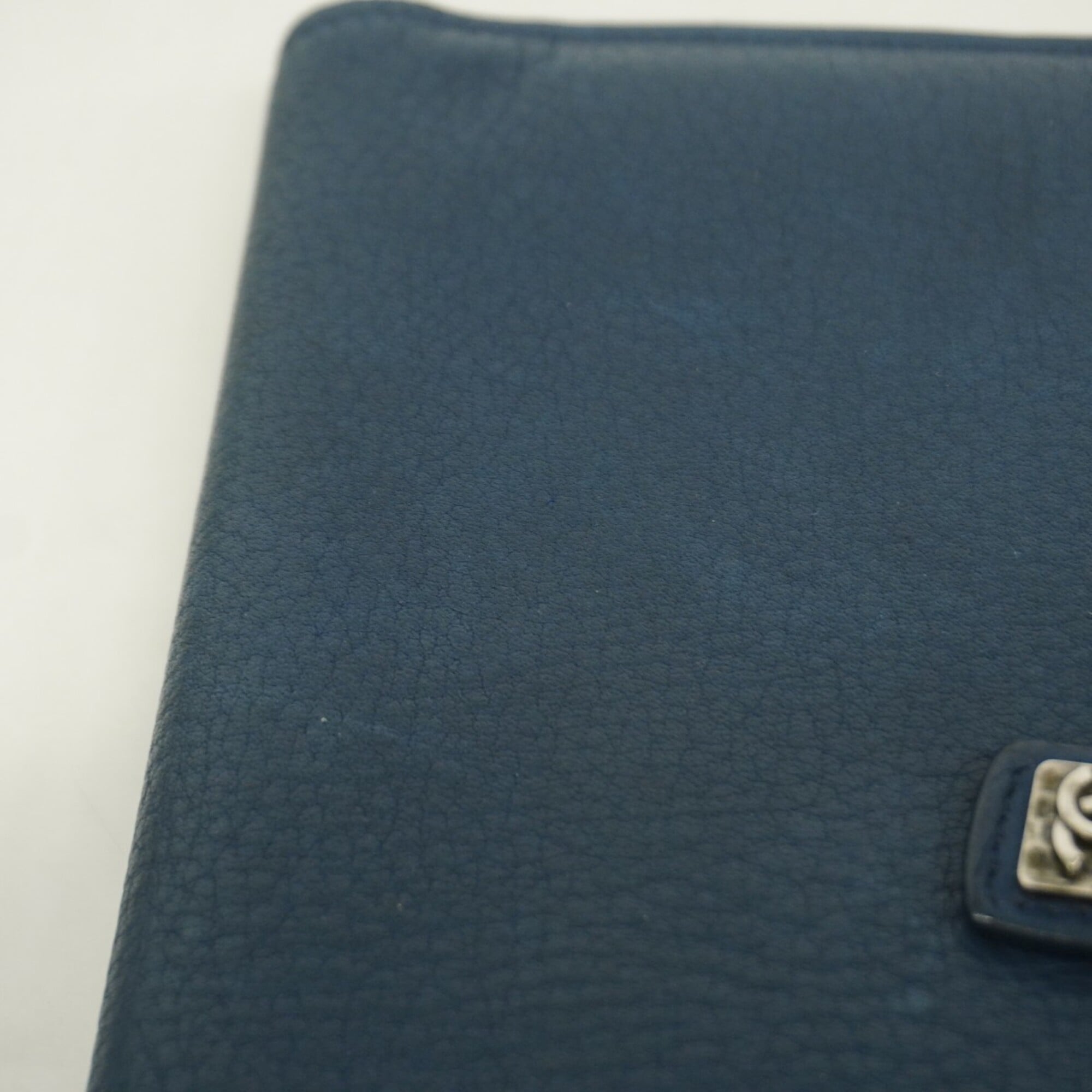 Chanel Blue Leather Long Wallet (Bi-Fold) (Pre-Owned)