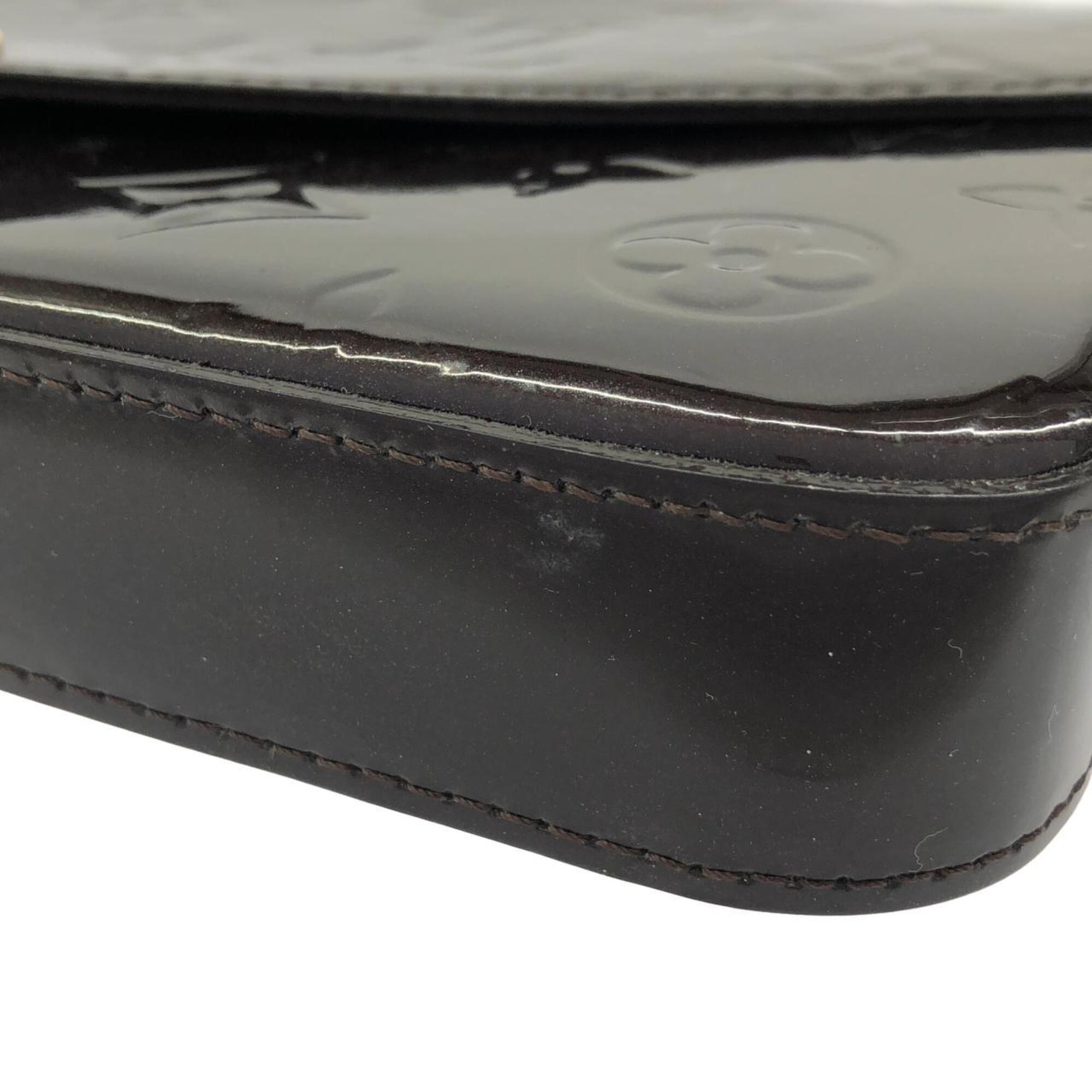 Louis Vuitton Amarante Leather Pochette Shoulder Bag (Pre-Owned)