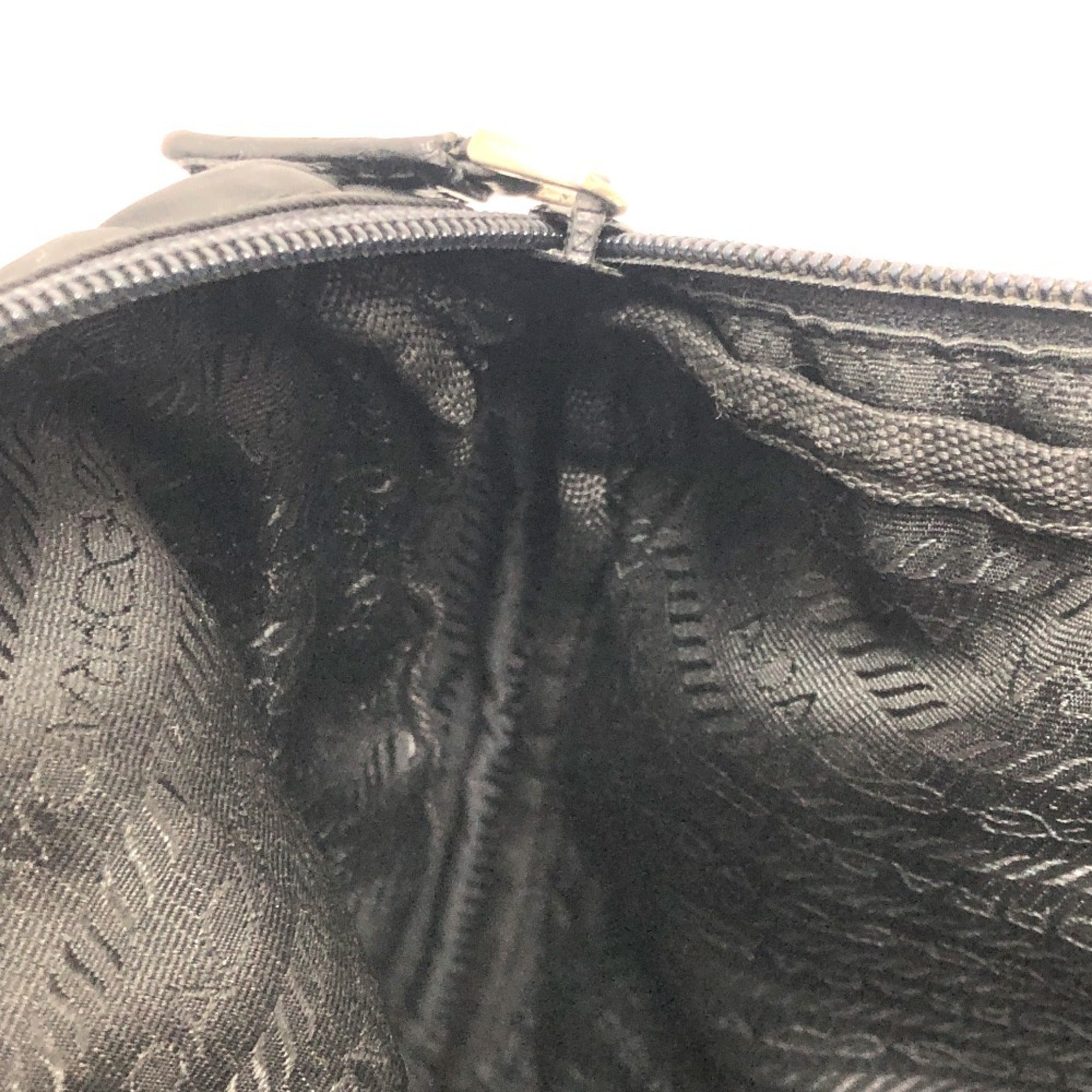 Prada Black Nylon Clutch Bag (Pre-Owned)
