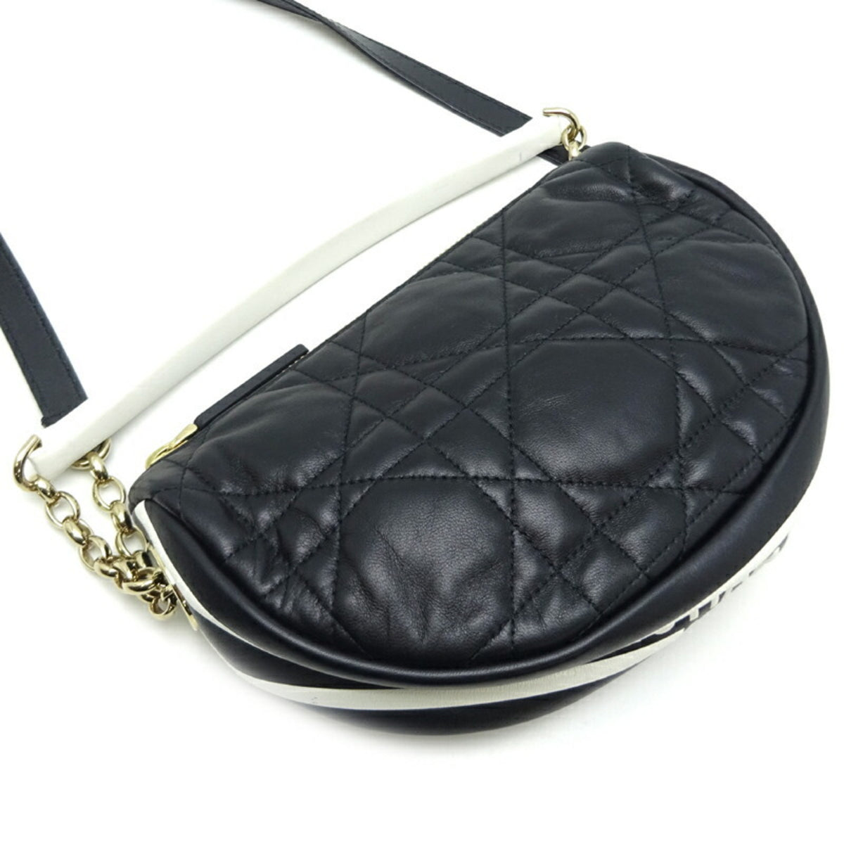 Christian Dior Black Leather Handbag (Pre-Owned)