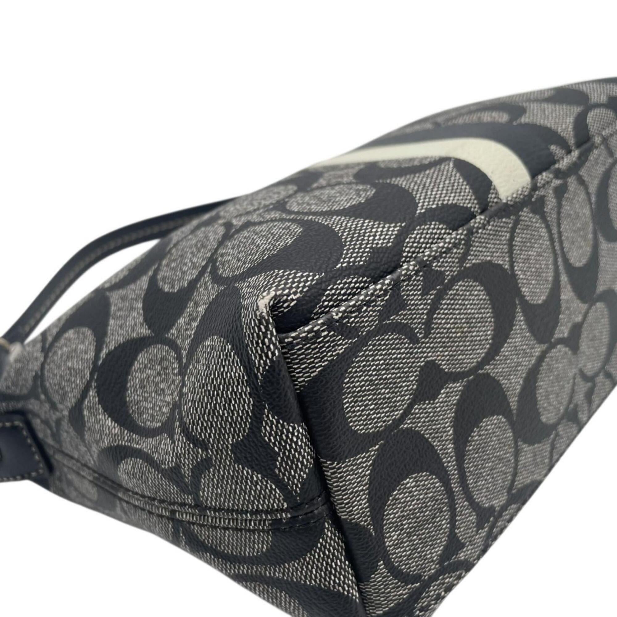 Coach Black Gray Pvc Leather Handbag Pouch (Pre-Owned)