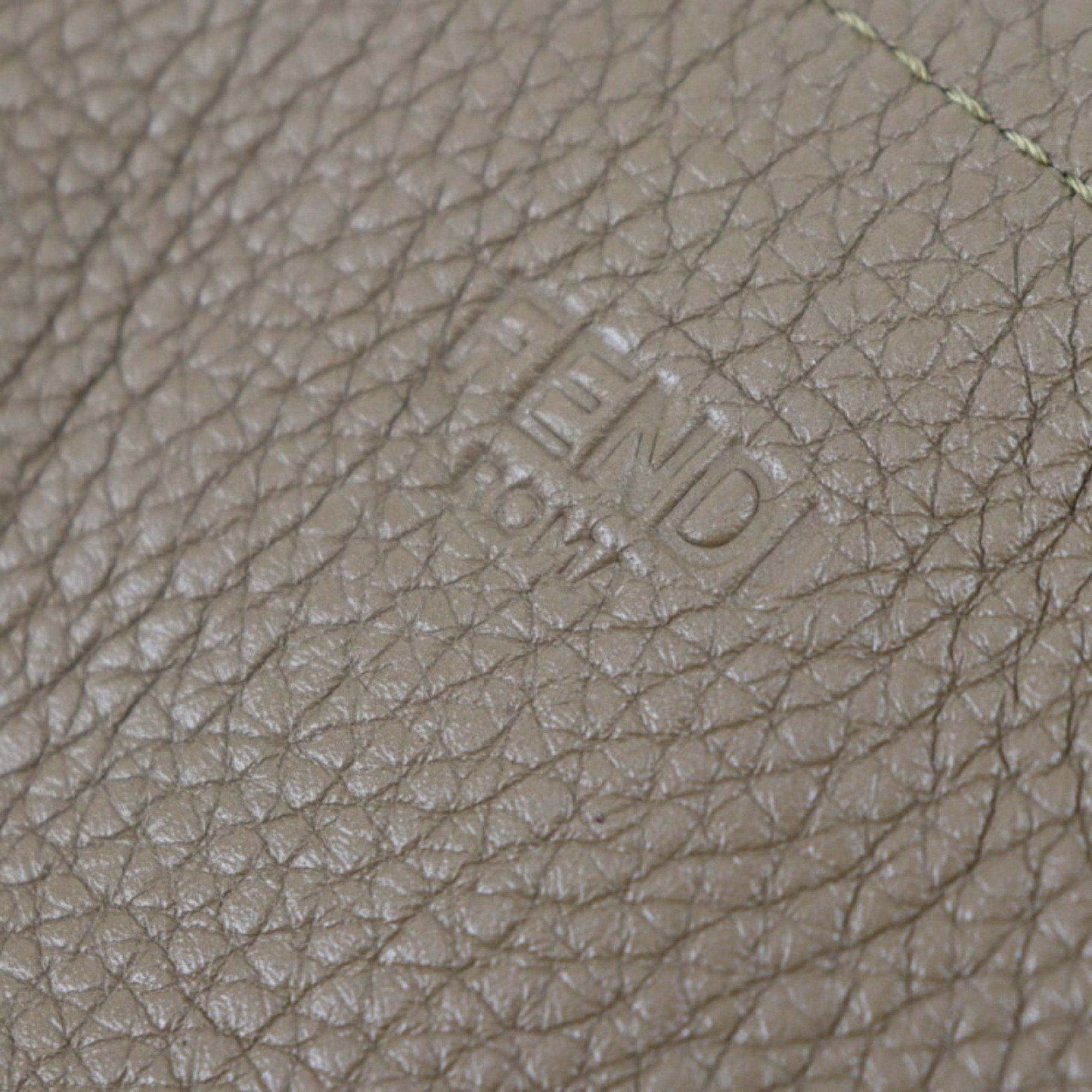 Fendi Brown Leather Handbag Tote Bag (Pre-Owned)