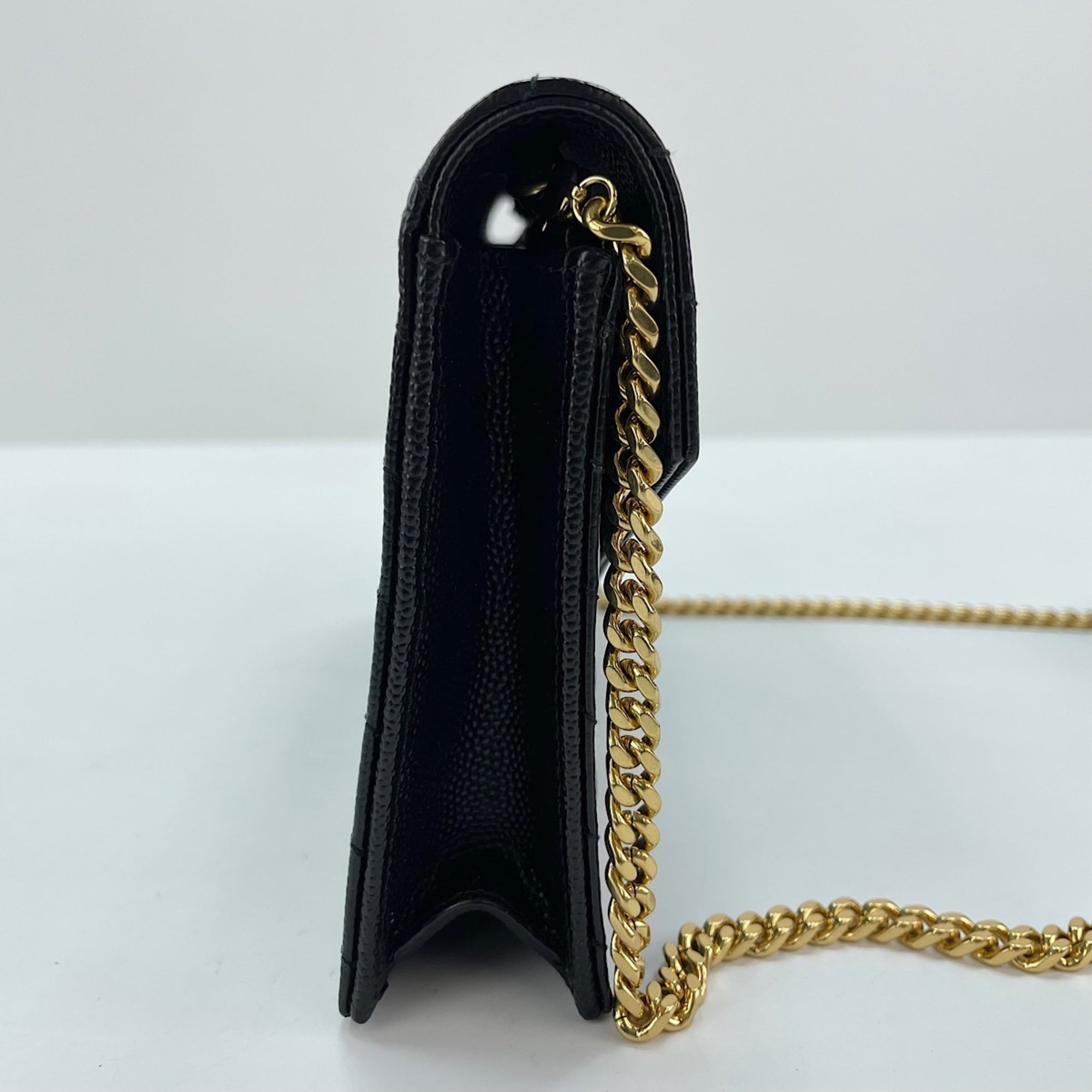 Yves Saint Laurent Black Shoulder Bag (Pre-Owned)