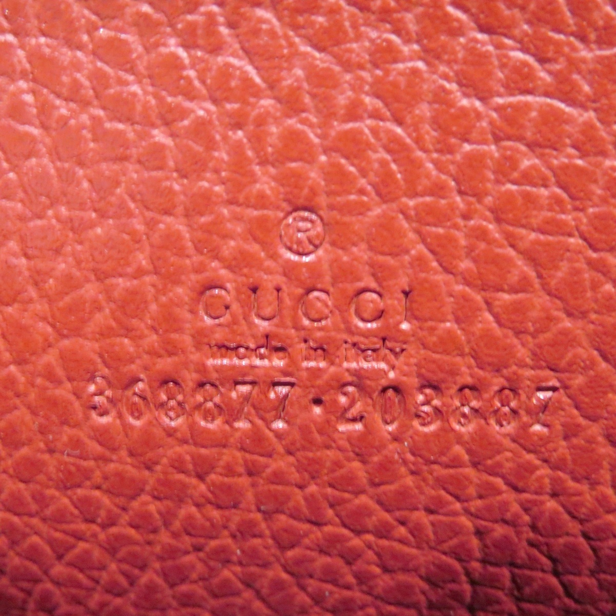 Gucci Red Color Leather Coin Purse/Coin Case (Pre-Owned)