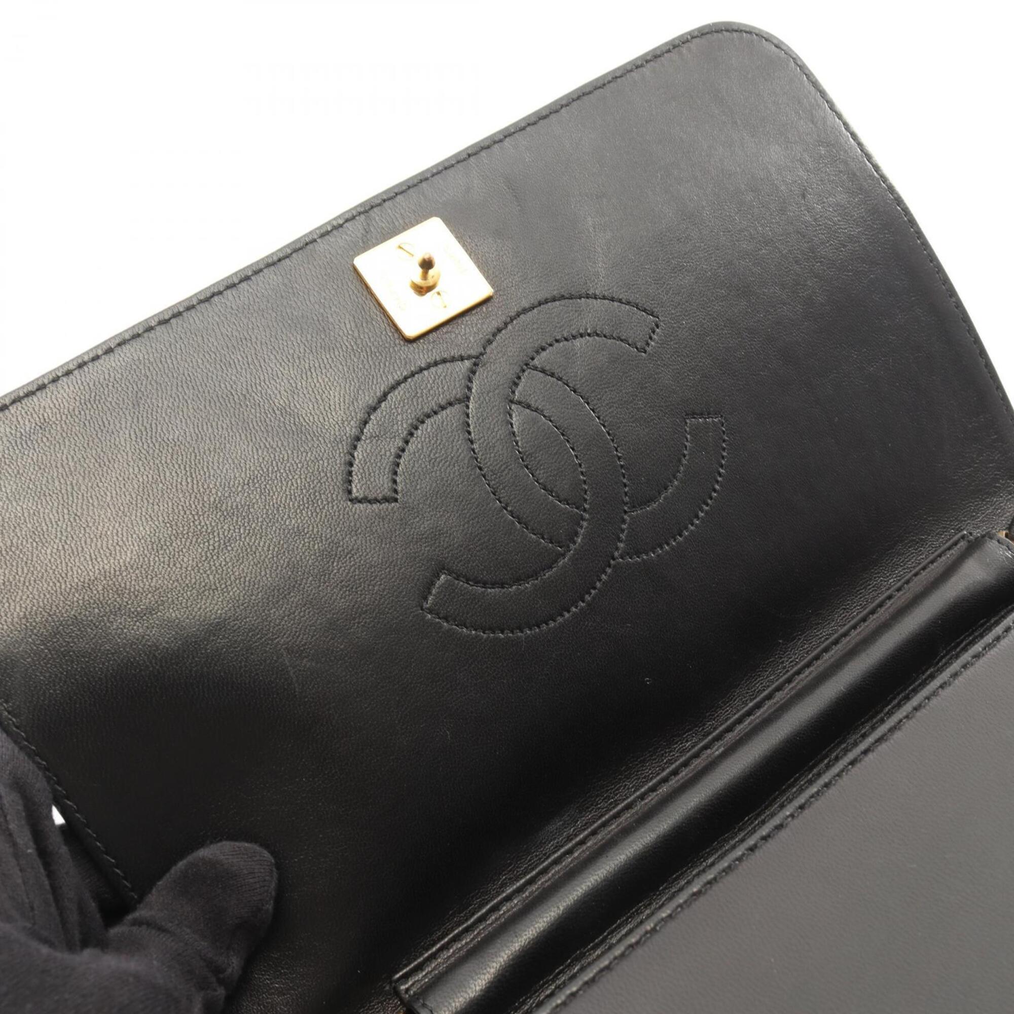Chanel Black Leather Handbag Shoulder Bag (Pre-Owned)