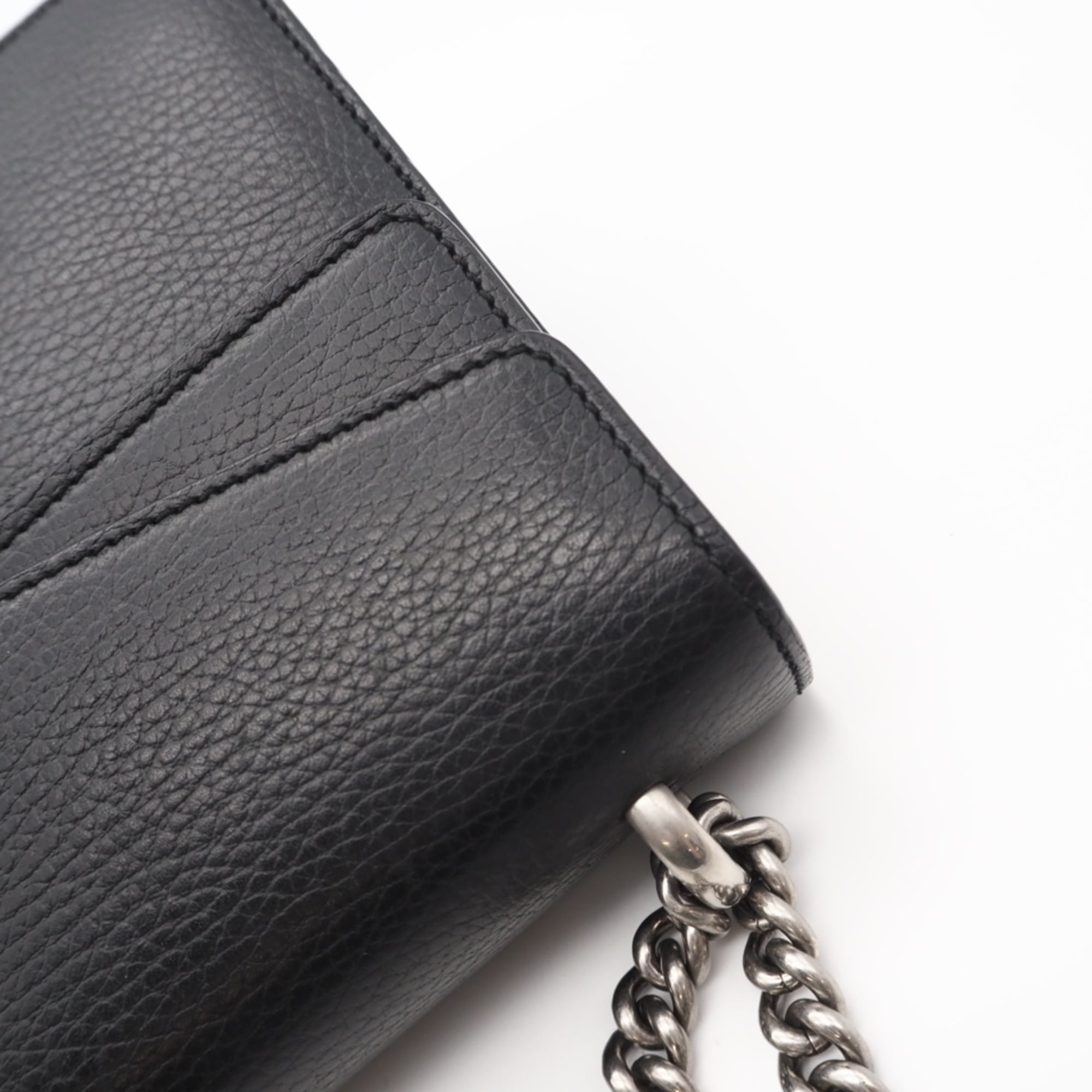 Gucci Black Leather Shoulder Bag (Pre-Owned)