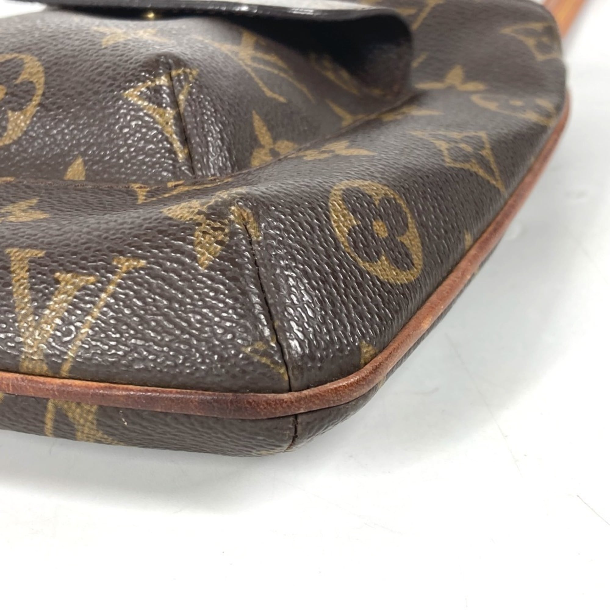 Louis Vuitton Brown Monogram Canvas Clutch Bag Pouch (Pre-Owned)