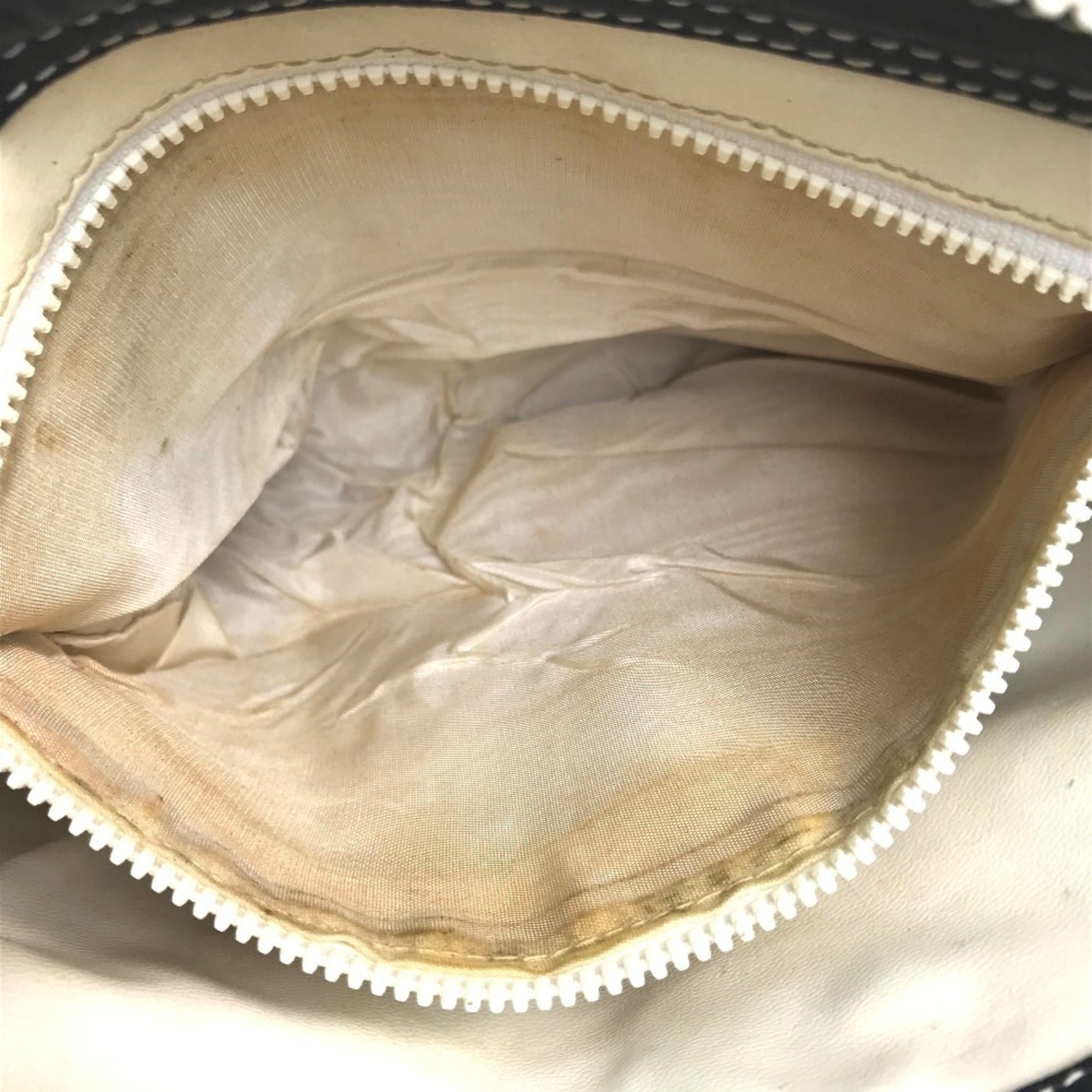 Celine White Leather Shoulder Bag (Pre-Owned)