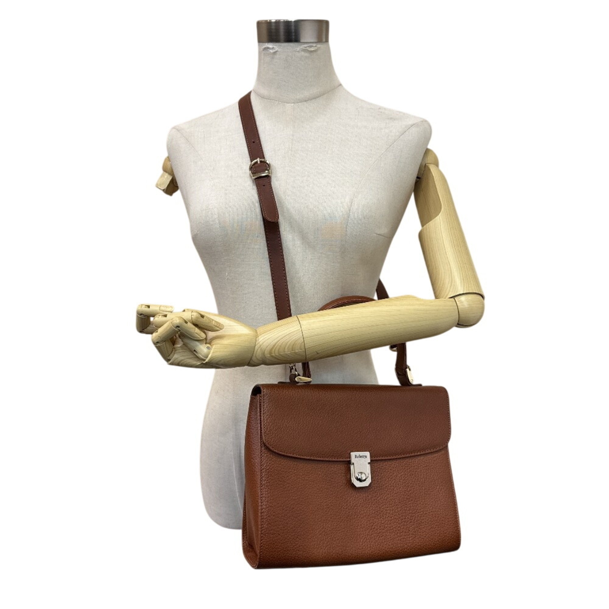 Burberry Brown Leather Shoulder Bag (Pre-Owned)