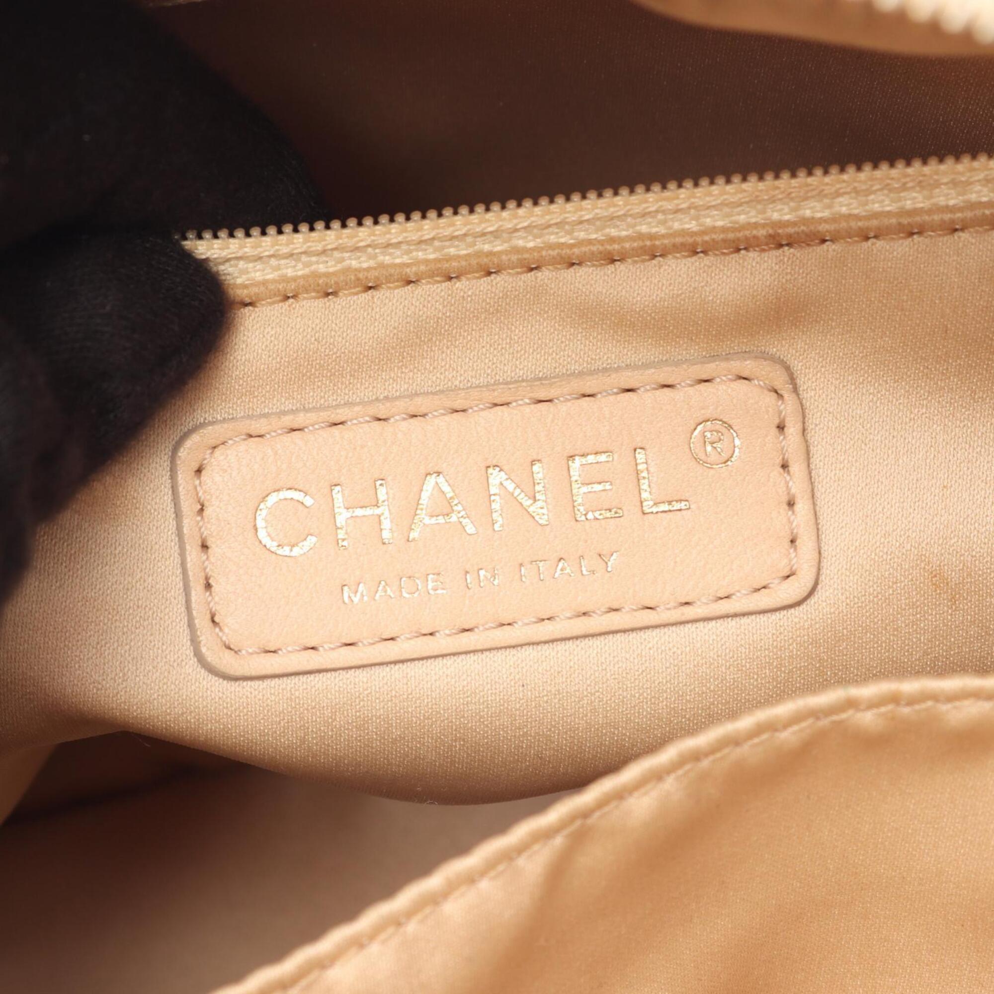 Chanel Beige Leather Handbag Shoulder Bag (Pre-Owned)