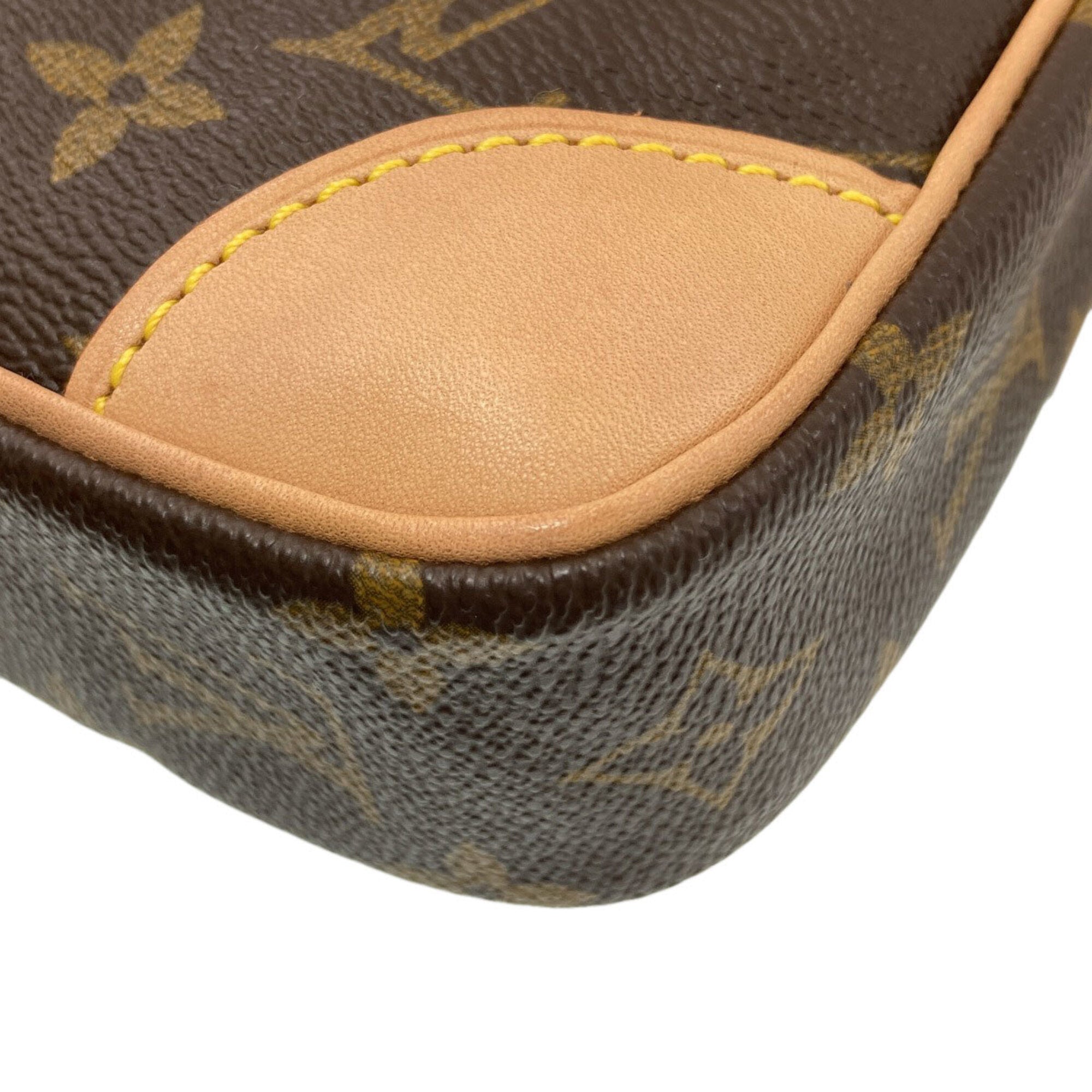 Louis Vuitton Monogram Monogram Canvas Shoulder Bag (Pre-Owned)