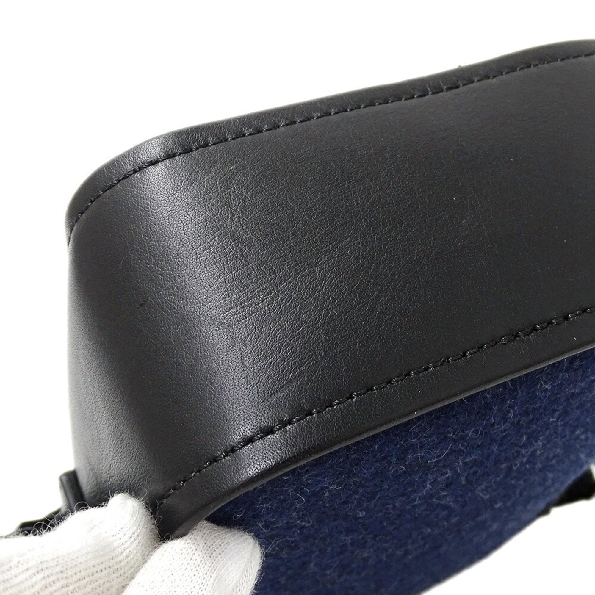 Mcm Navy Black Wool Leather Shoulder Bag (Pre-Owned)