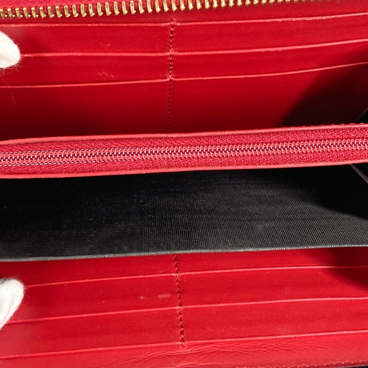 Gucci Beige Red Color Gg Supreme Long Wallet (Bi-Fold) (Pre-Owned)