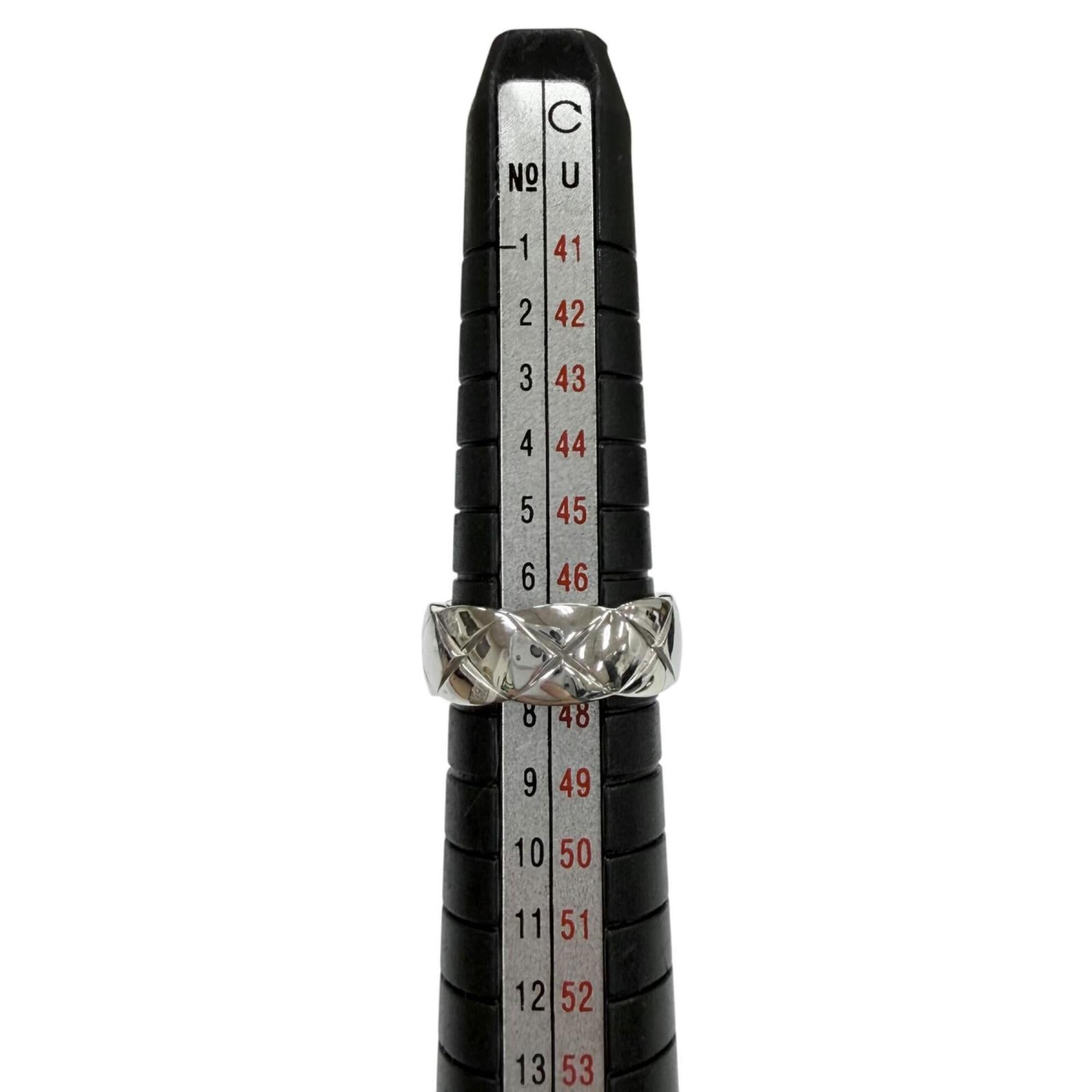 Chanel Silver Band Ring (Pre-Owned)